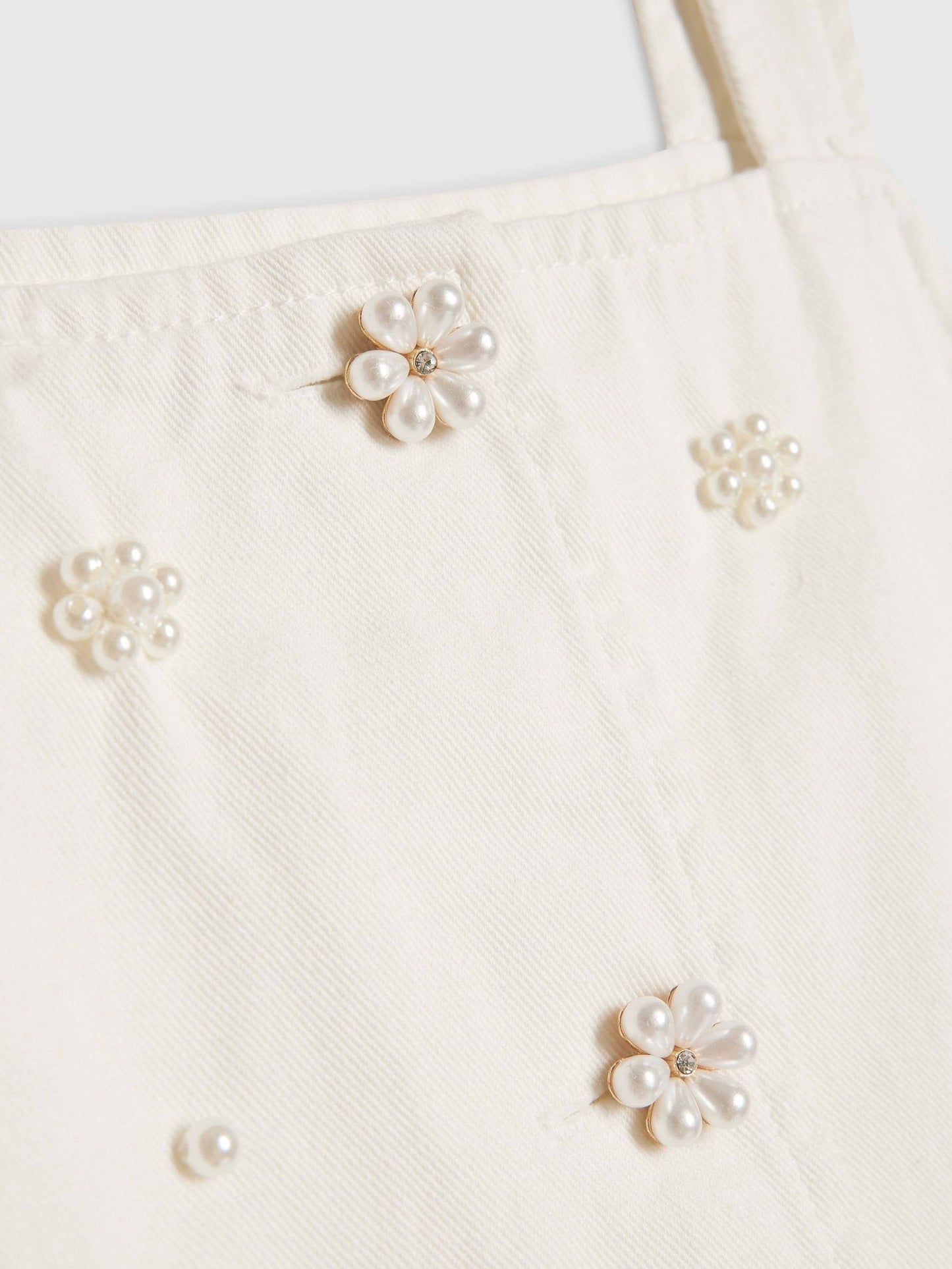 Dsiney Kidz - River Island White Pearl Waistcoat & Skirt Set image 4