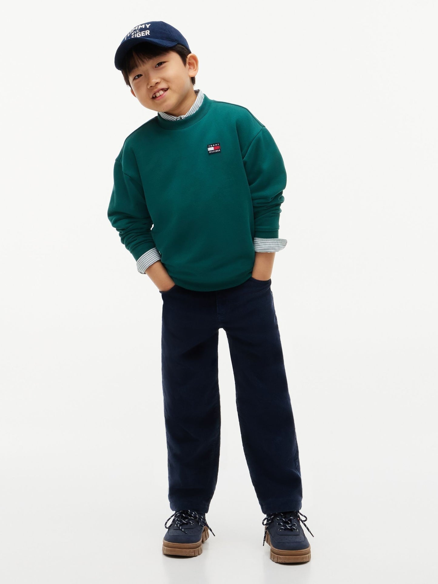 Dsiney Kidz - Tommy Hilfiger Green Flag Logo Crew Neck Sweatshirt image 3