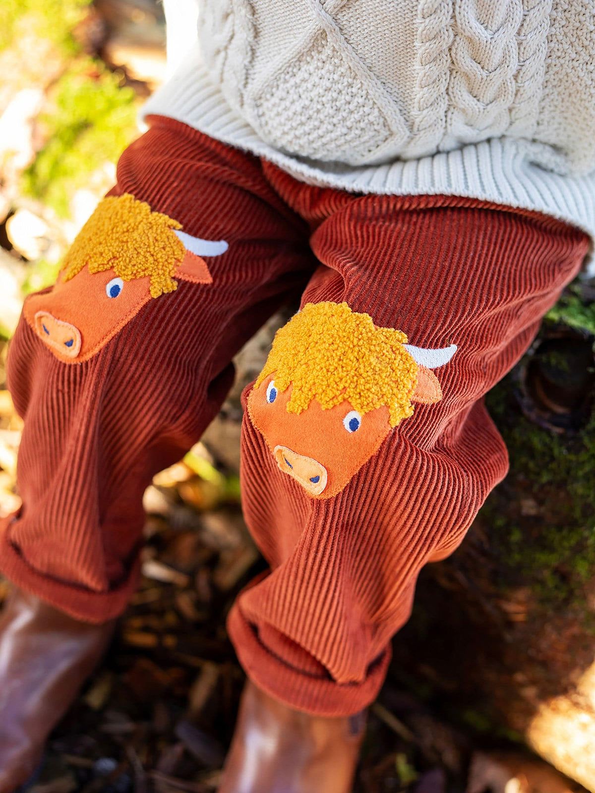 Dsiney Kidz - Frugi Brown Arlo Cord Trousers image 2