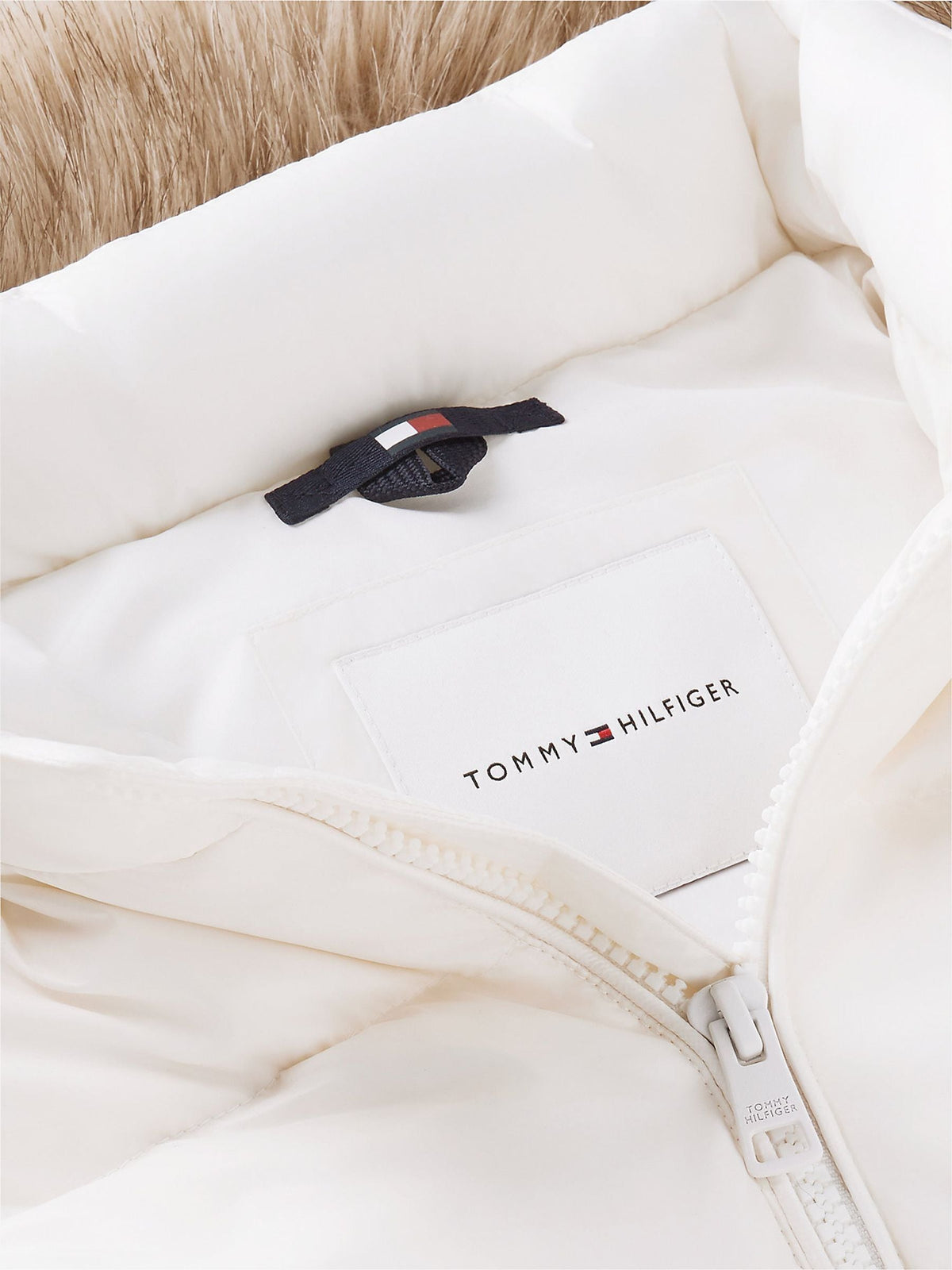 Dsiney Kidz - Tommy Hilfiger White Essential Faux Fur Trim Down Jacket image 7