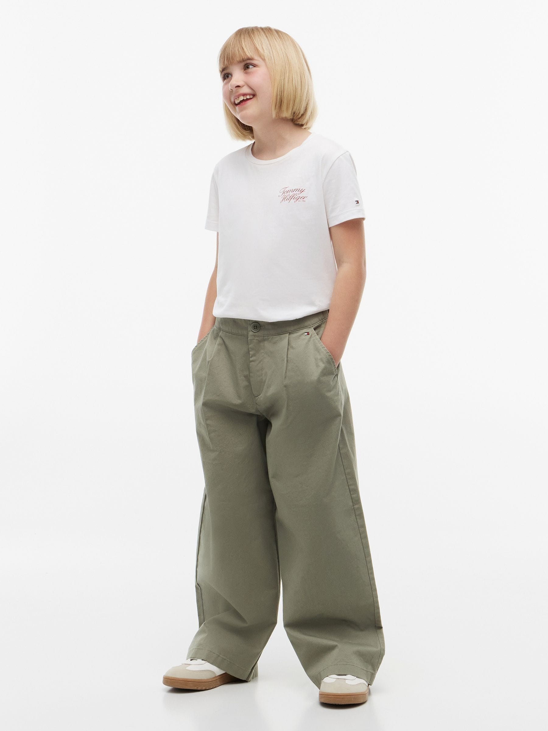Dsiney Kidz - Tommy Hilfiger White Logo Crew Neck T-Shirt image 3