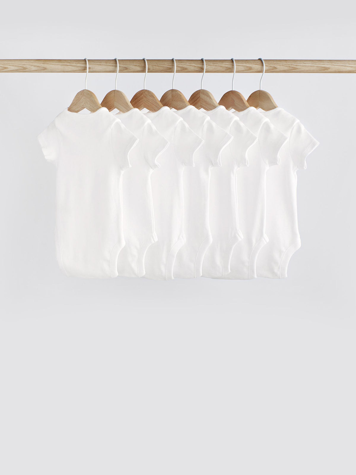 Dsiney Kidz - White Essential 7 Pack Short Sleeve Bodysuits image 2