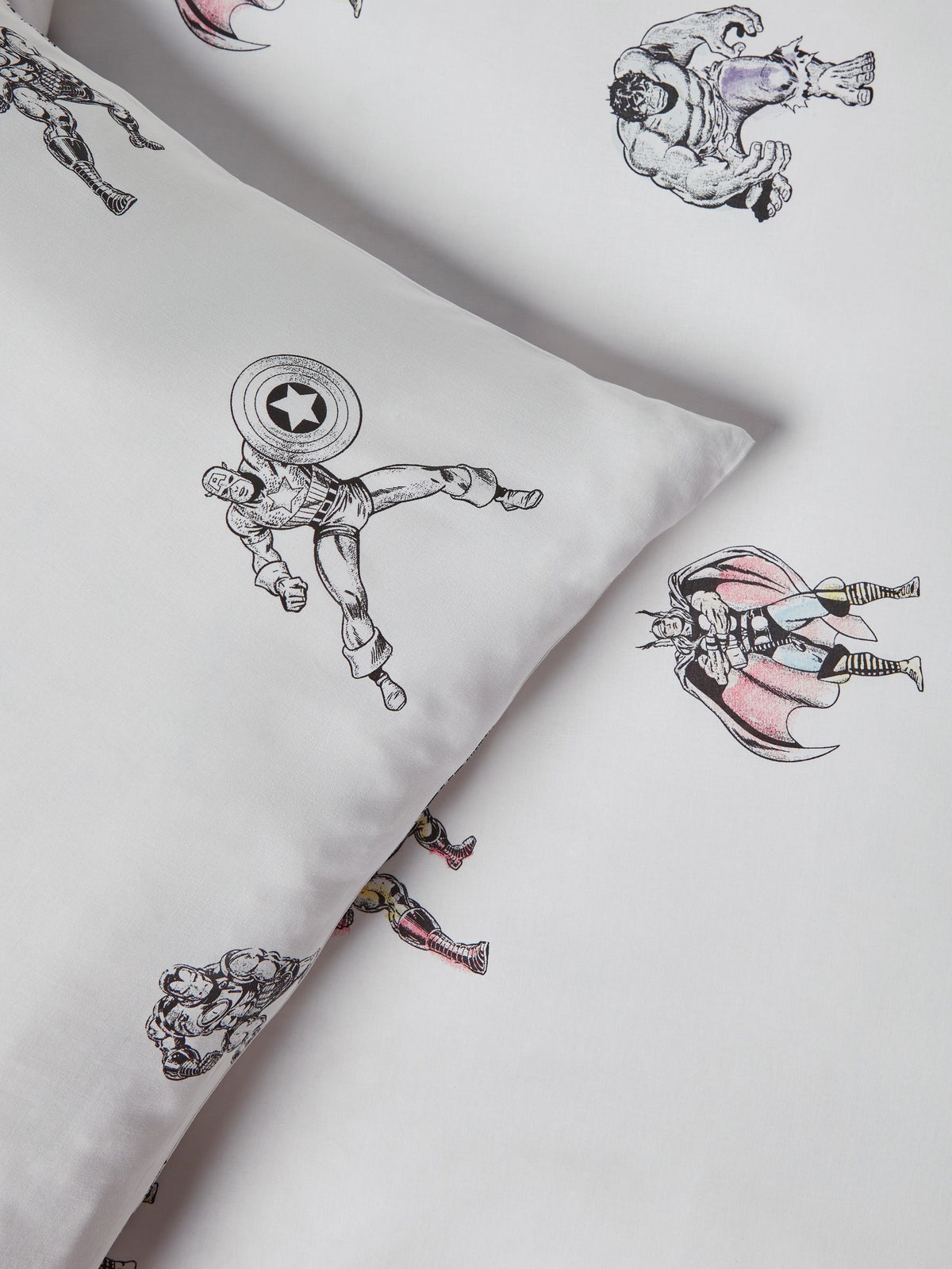 White Disney Marvel Avengers 100% Cotton Duvet Cover and Pillowcase Set - image 7
