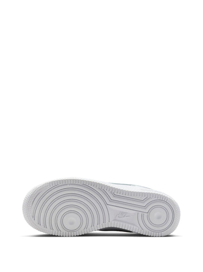 Nike White Youth Air Force 1 Trainers image 6