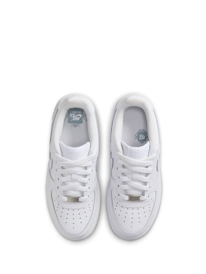 Nike White Youth Air Force 1 Trainers image 9