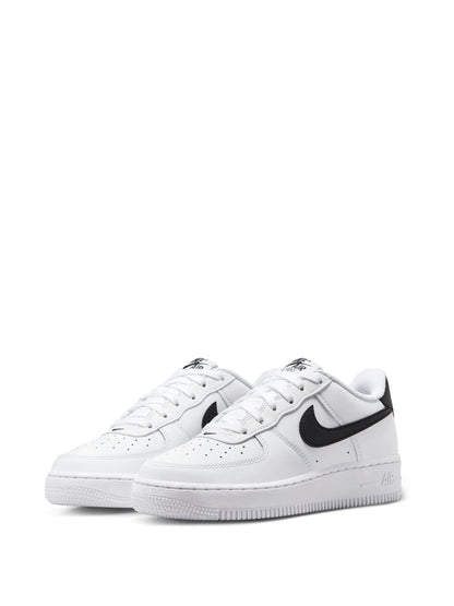 Nike White/Black Youth Air Force 1 Trainers image 7