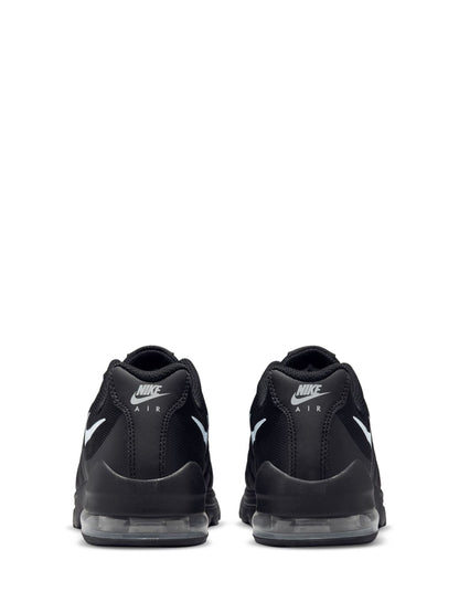 Nike Black Youth Air Max Invigor Trainers image 6