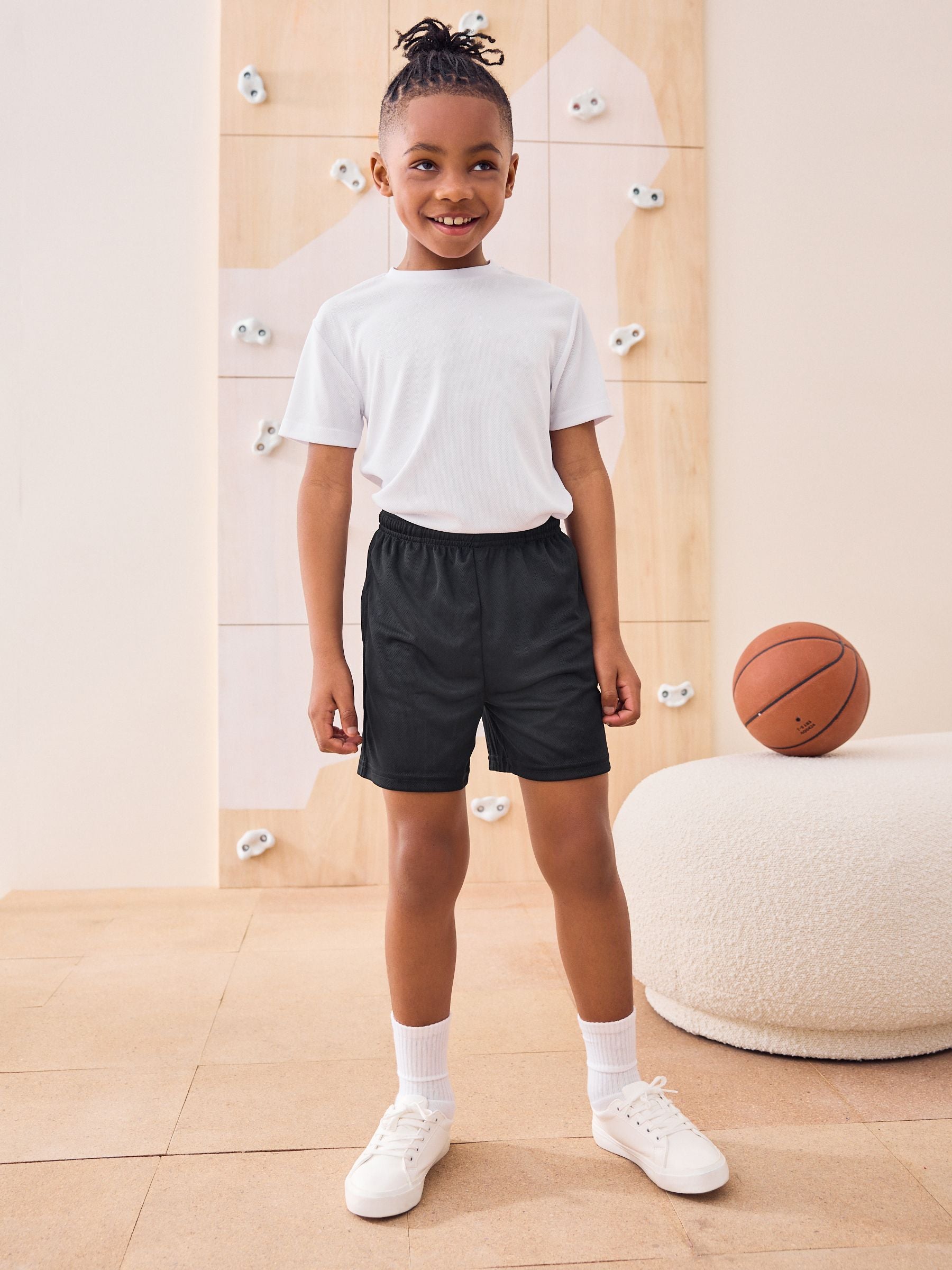 Dsiney Kidz - Black Single Sports Shorts (3-16yrs) image 1
