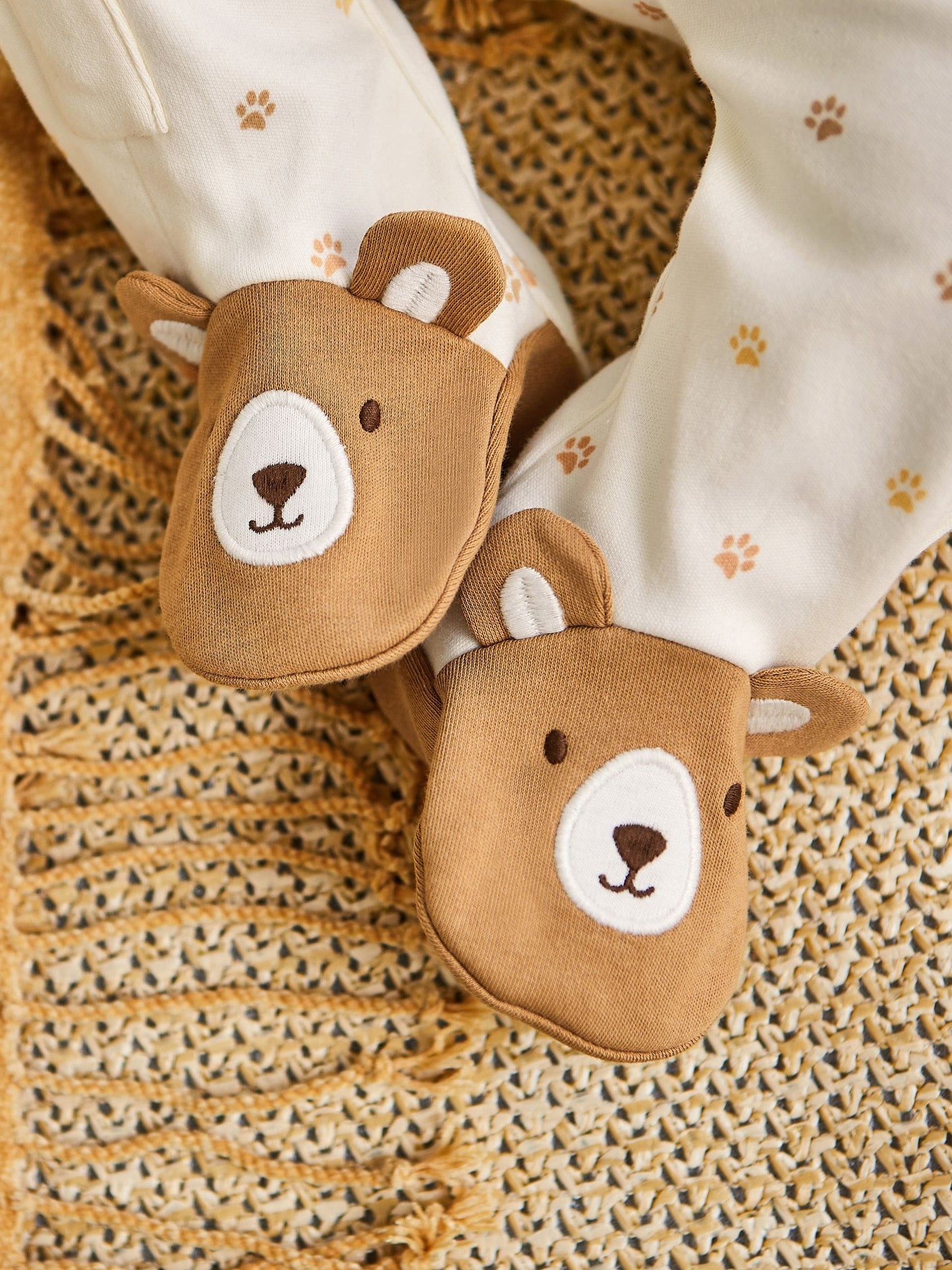 JoJo Maman Bébé Cream Bear Appliqué Zip Cotton Baby Sleepsuit image 4