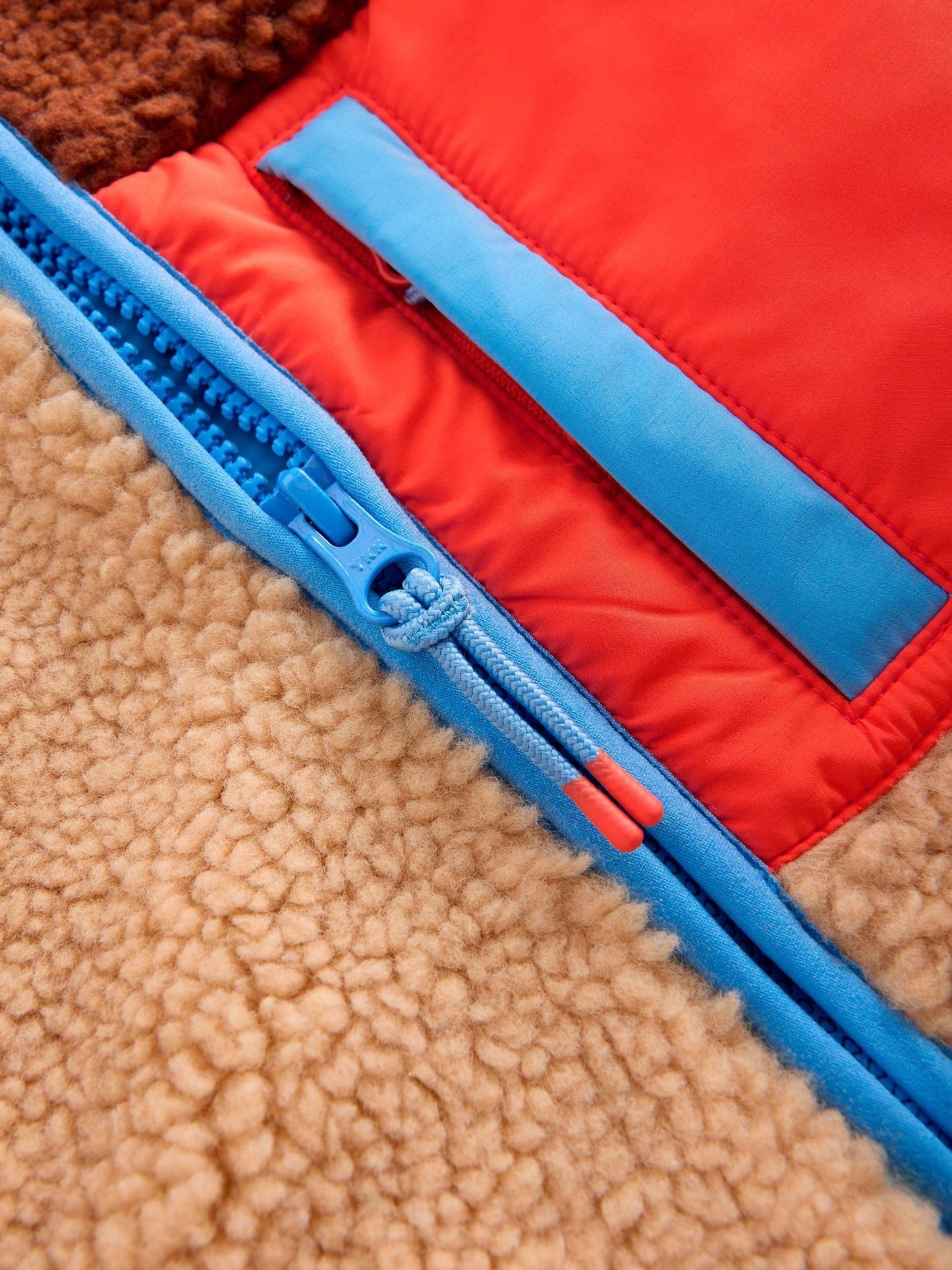 Dsiney Kidz - Boden Natural Cosy Colour Block Borg Jacket image 3