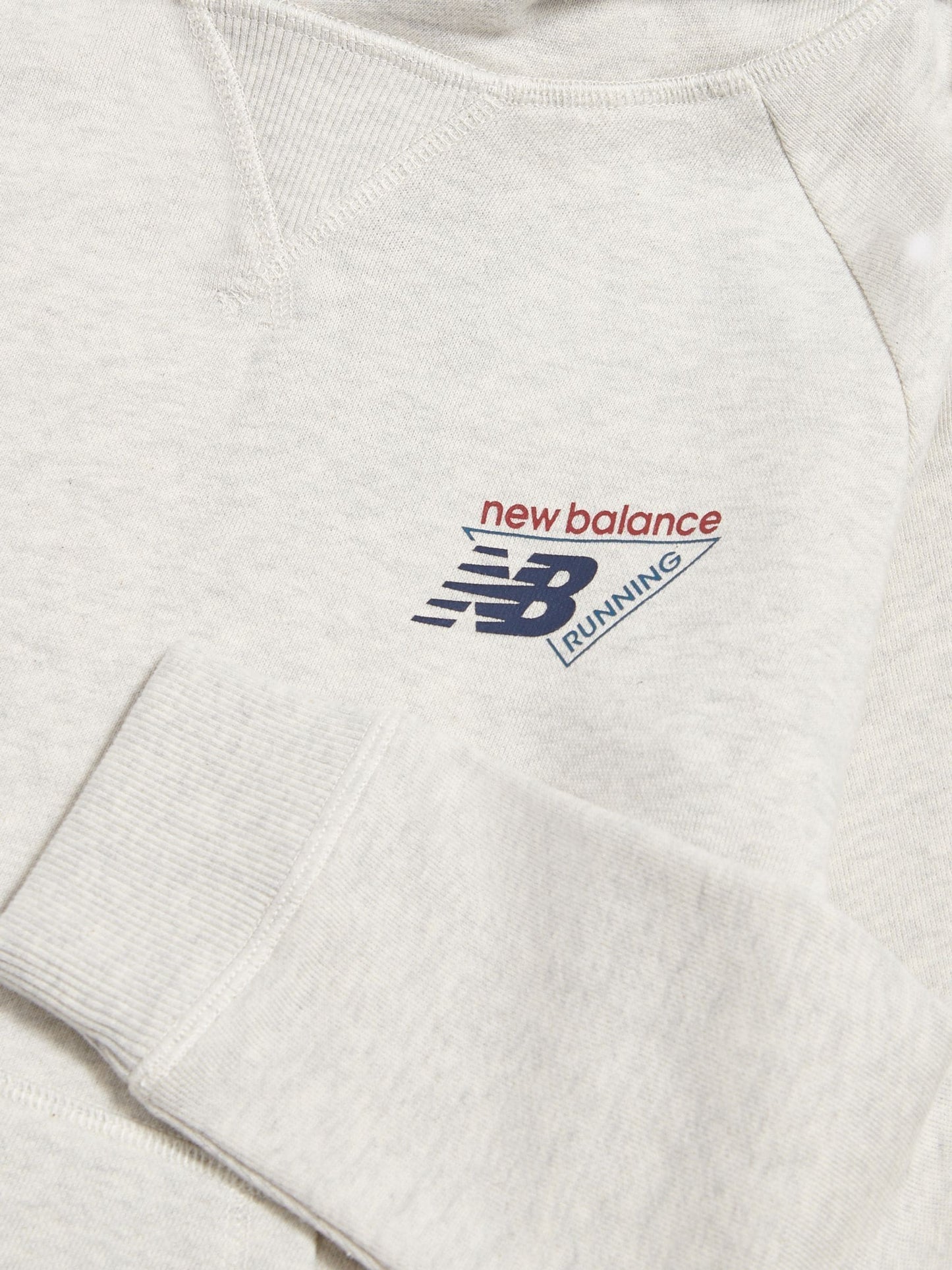 Dsiney Kidz - New Balance White Athletics Running Graphic Hoodie image 3