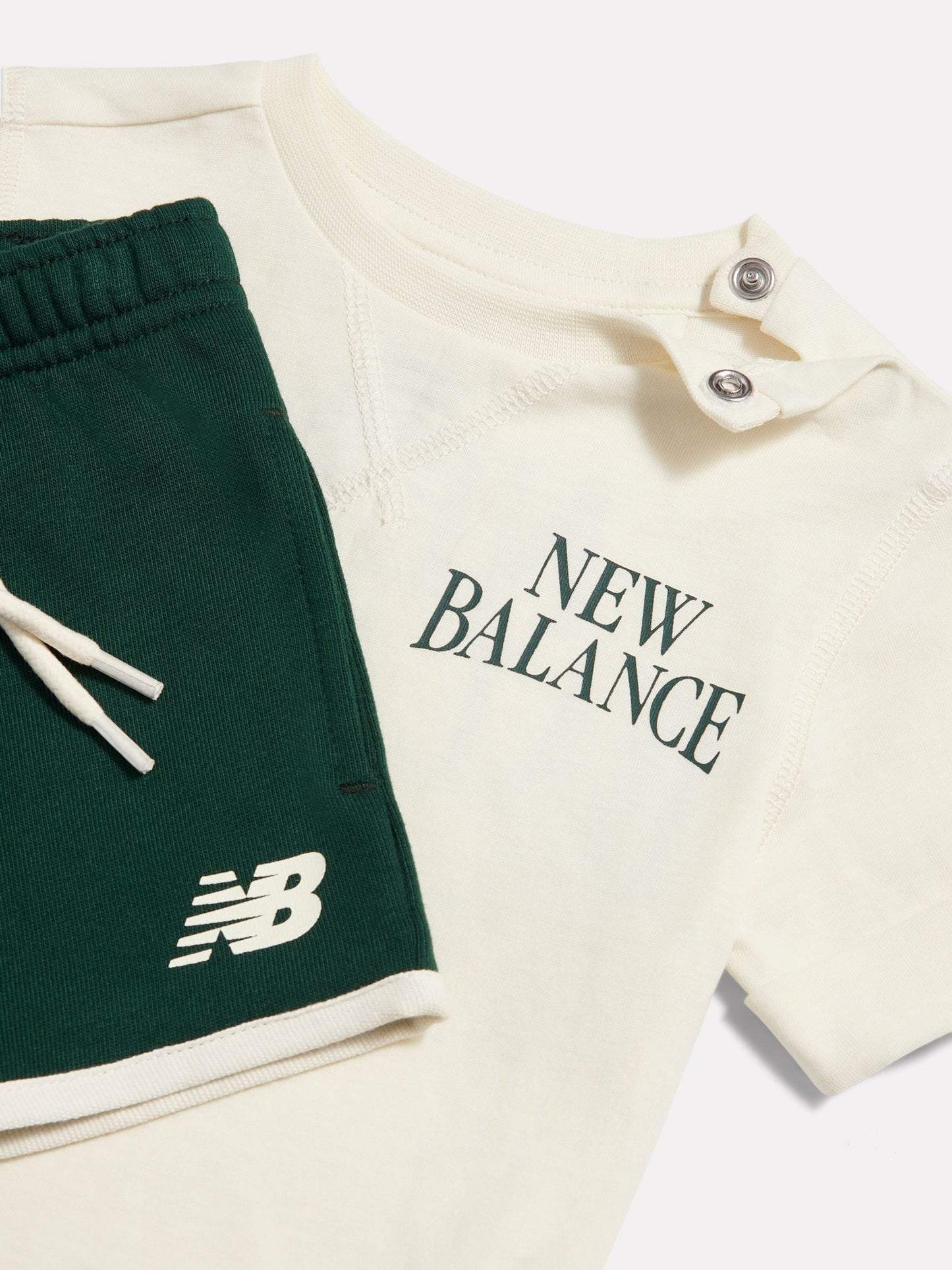 Dsiney Kidz - New Balance Cream Arched T-Shirt & Shorts Set image 3