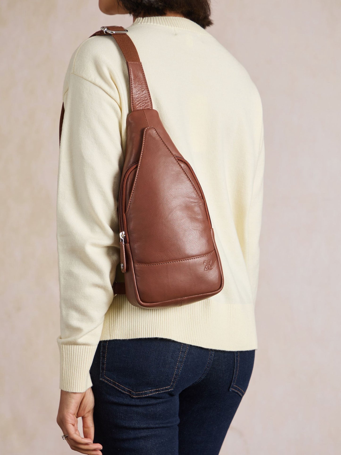 Lakeland Leather Brown Langham Sling Backpack image 1