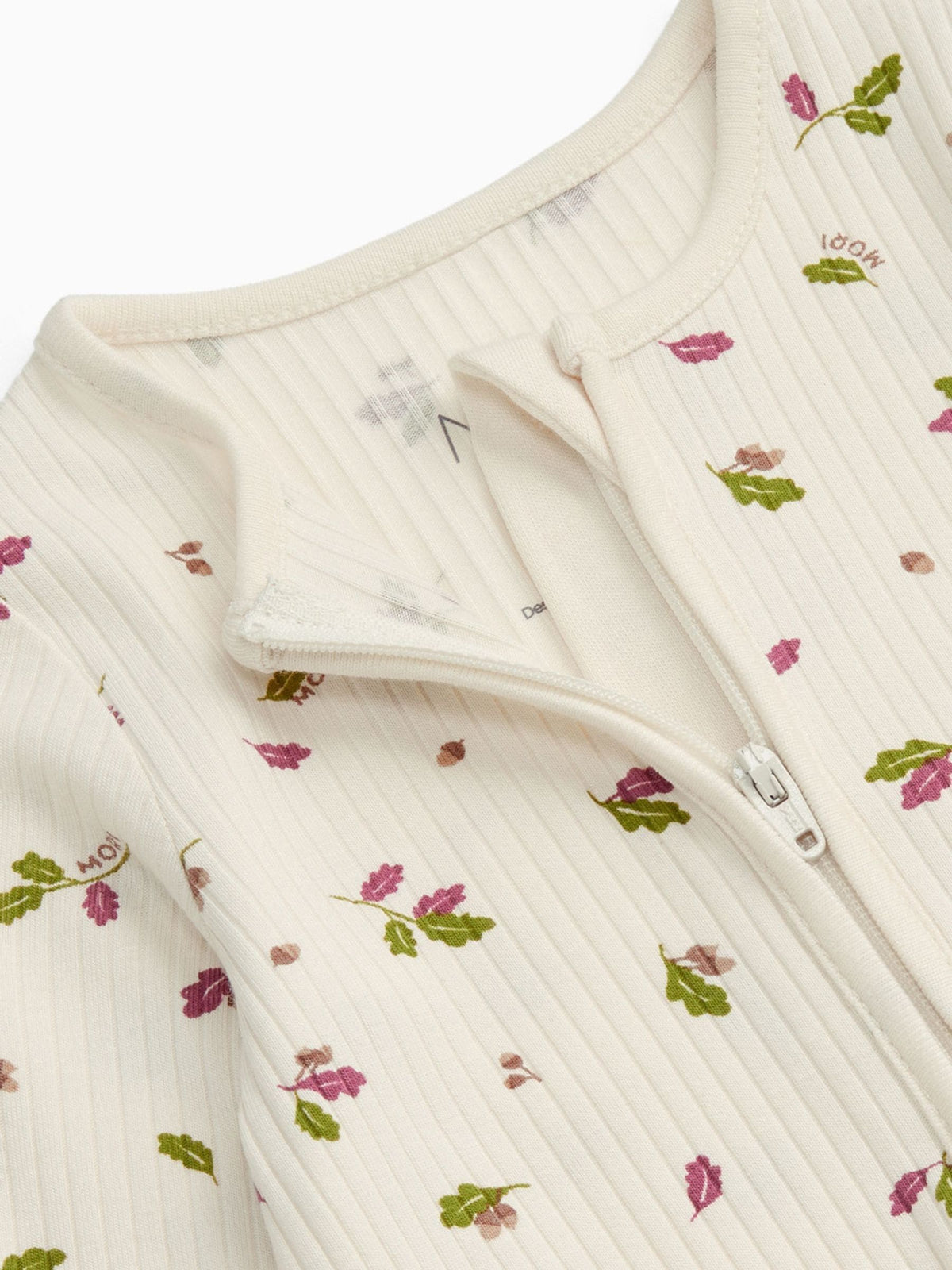 Dsiney Kidz - MORI Cream Supersoft Autumn Leaves Ribbed Two Way Zip Up Sleepsuit image 4