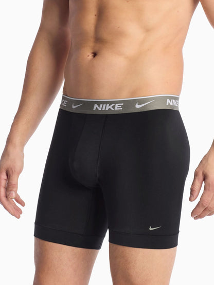 Dsiney Kidz - Nike Green/Grey/Blue Essential Cotton Stretch Boxer Trunks 3 Pack image 3