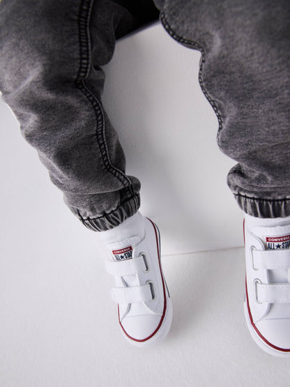 Converse White Chuck Ox 2V Infant Trainers image 3
