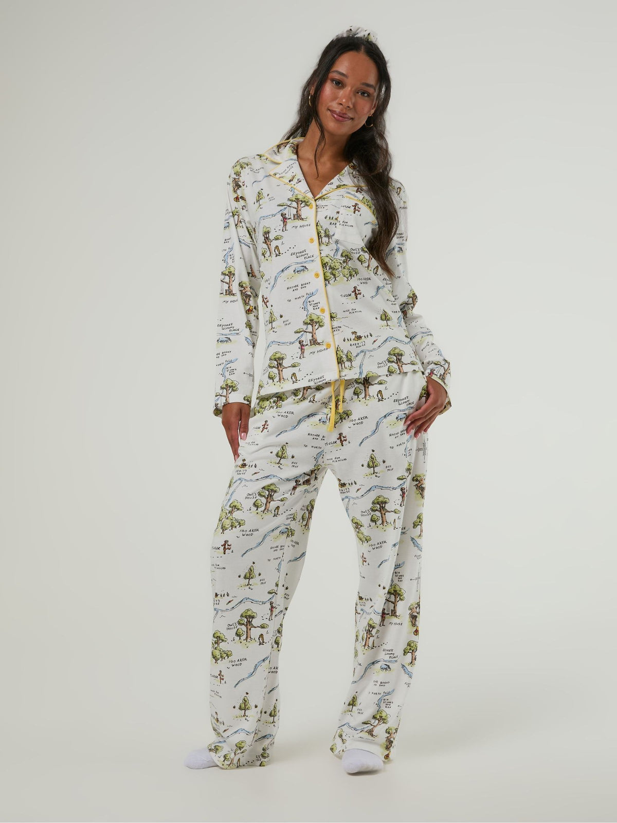 Skinnydip White Disney Winnie The Pooh Hundred Acre Wood Pyjamas Set with Scrunchie - image 1