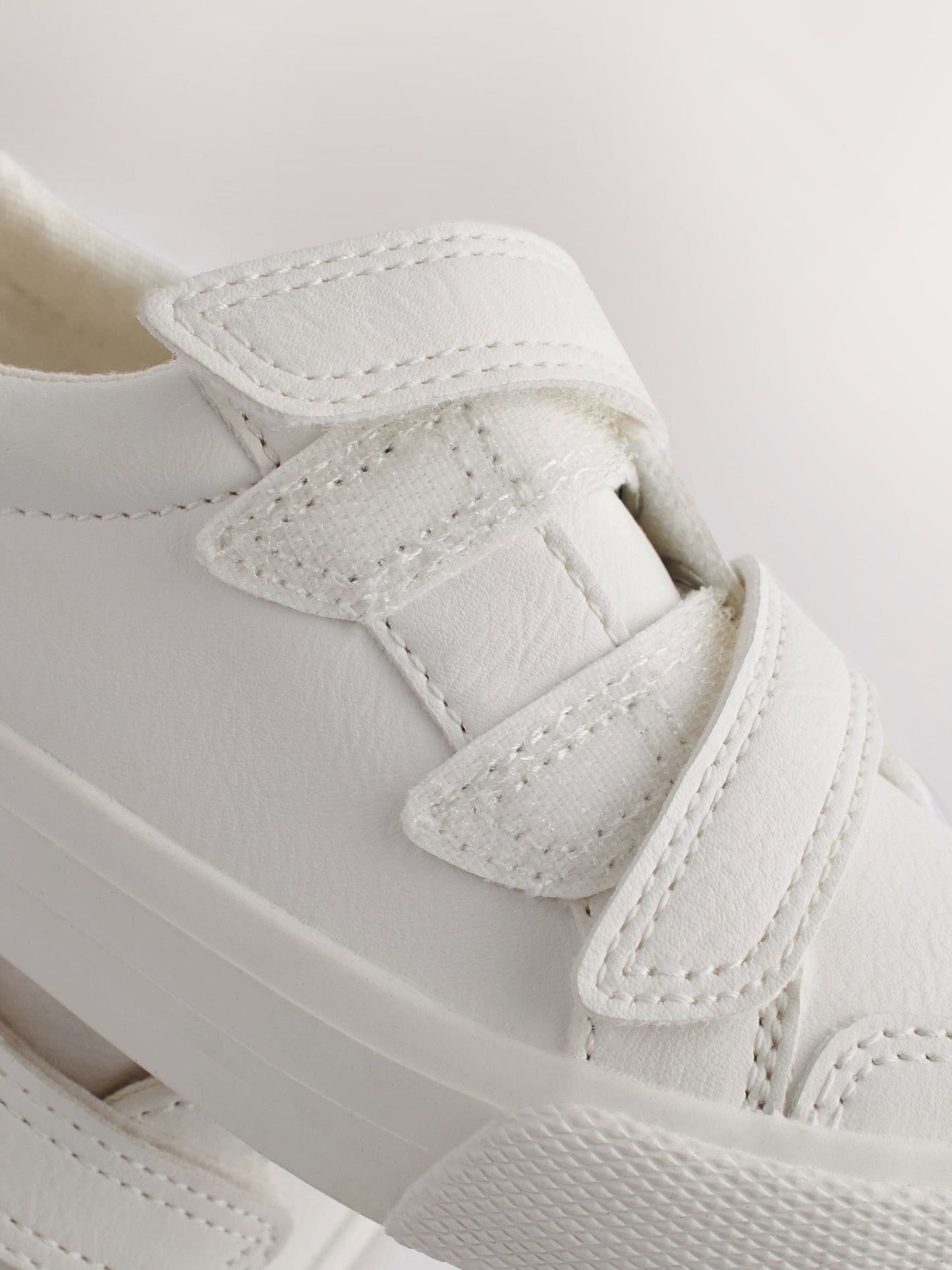 White Wide Fit (G) Two Strap Touch Fastening Trainers image 6