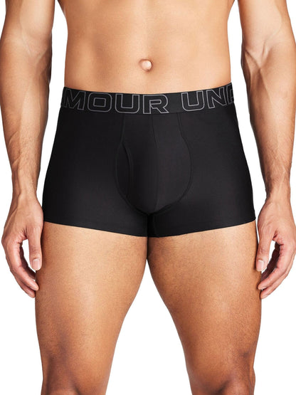 Dsiney Kidz - Under Armour Black Performance Tech 3" Solid Boxers 3 Pack image 2