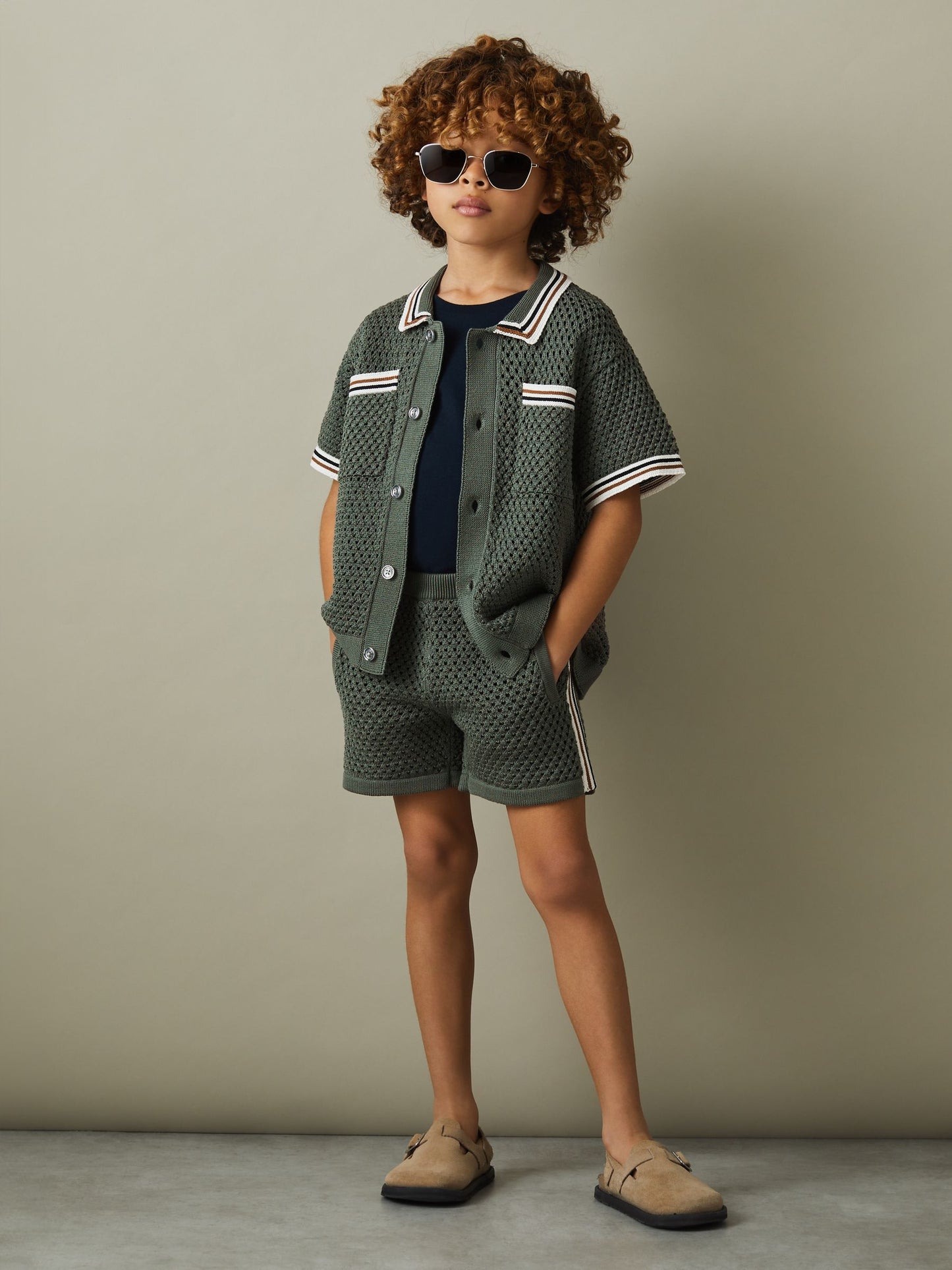 Dsiney Kidz - Reiss Dark Sage Green Creek 3-9 yrs Crochet Contrast Trim Elasticated Shorts image 1
