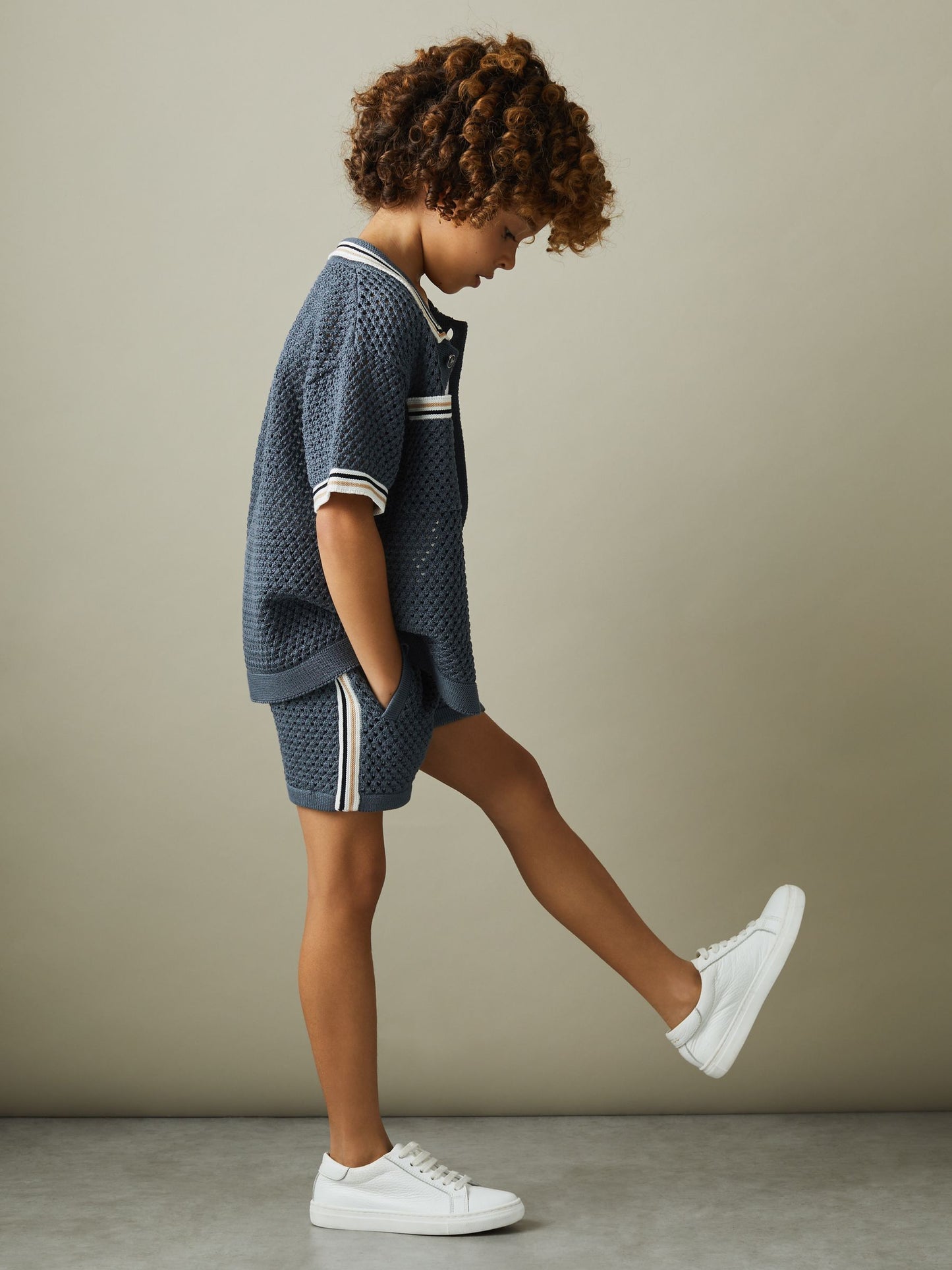 Dsiney Kidz - Reiss Airforce Blue Creek 3-9 yrs Crochet Contrast Trim Elasticated Shorts image 4
