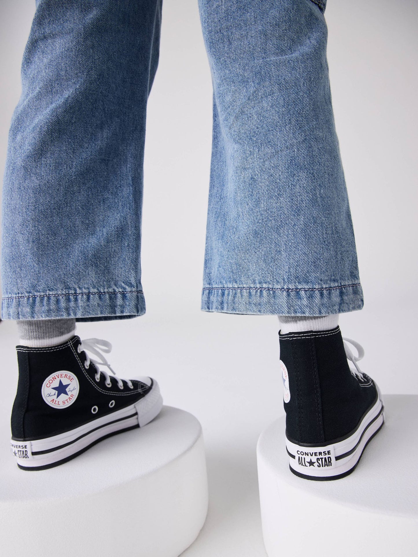 Converse Black Eva Lift High Top Junior Trainers image 4