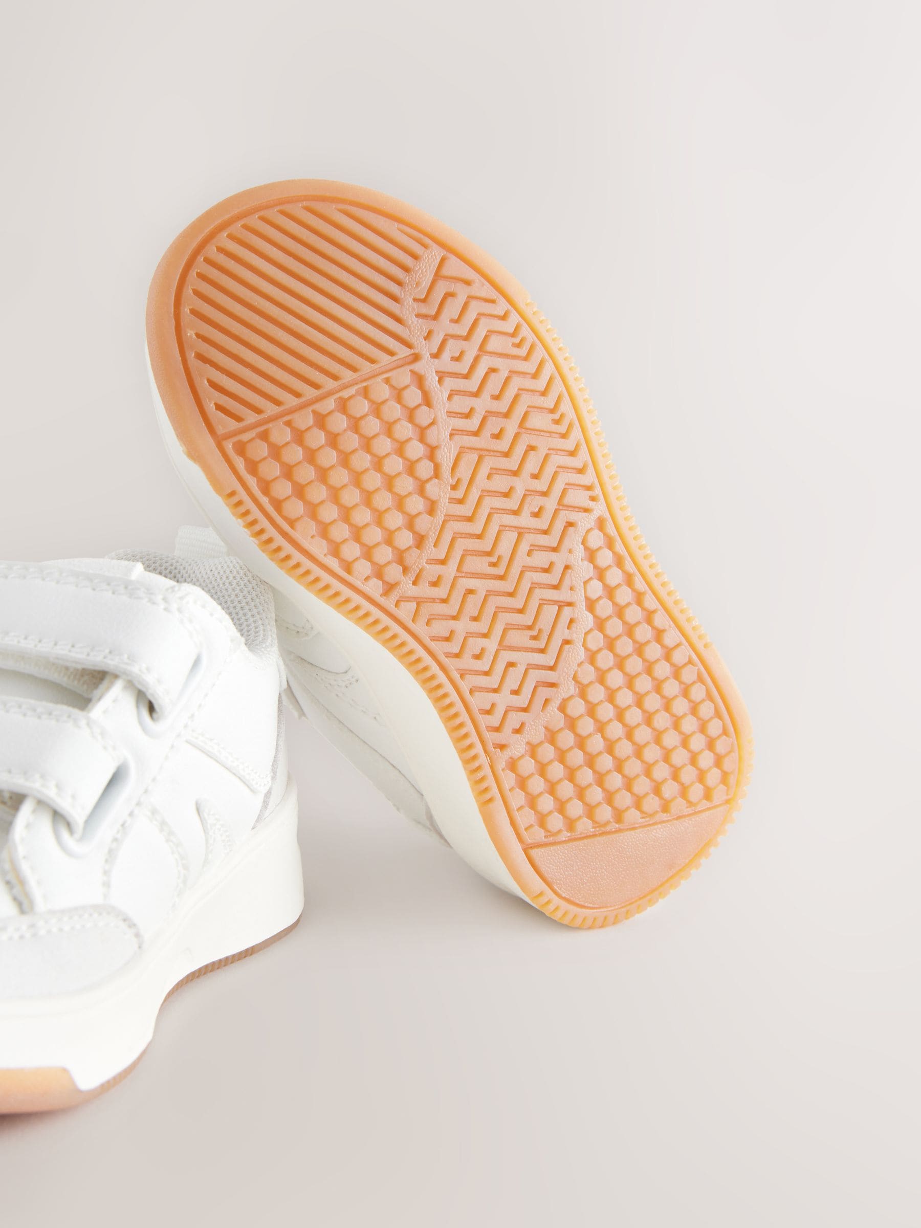 White Standard Fit (F) Touch Fastening Two Strap Trainers image 4