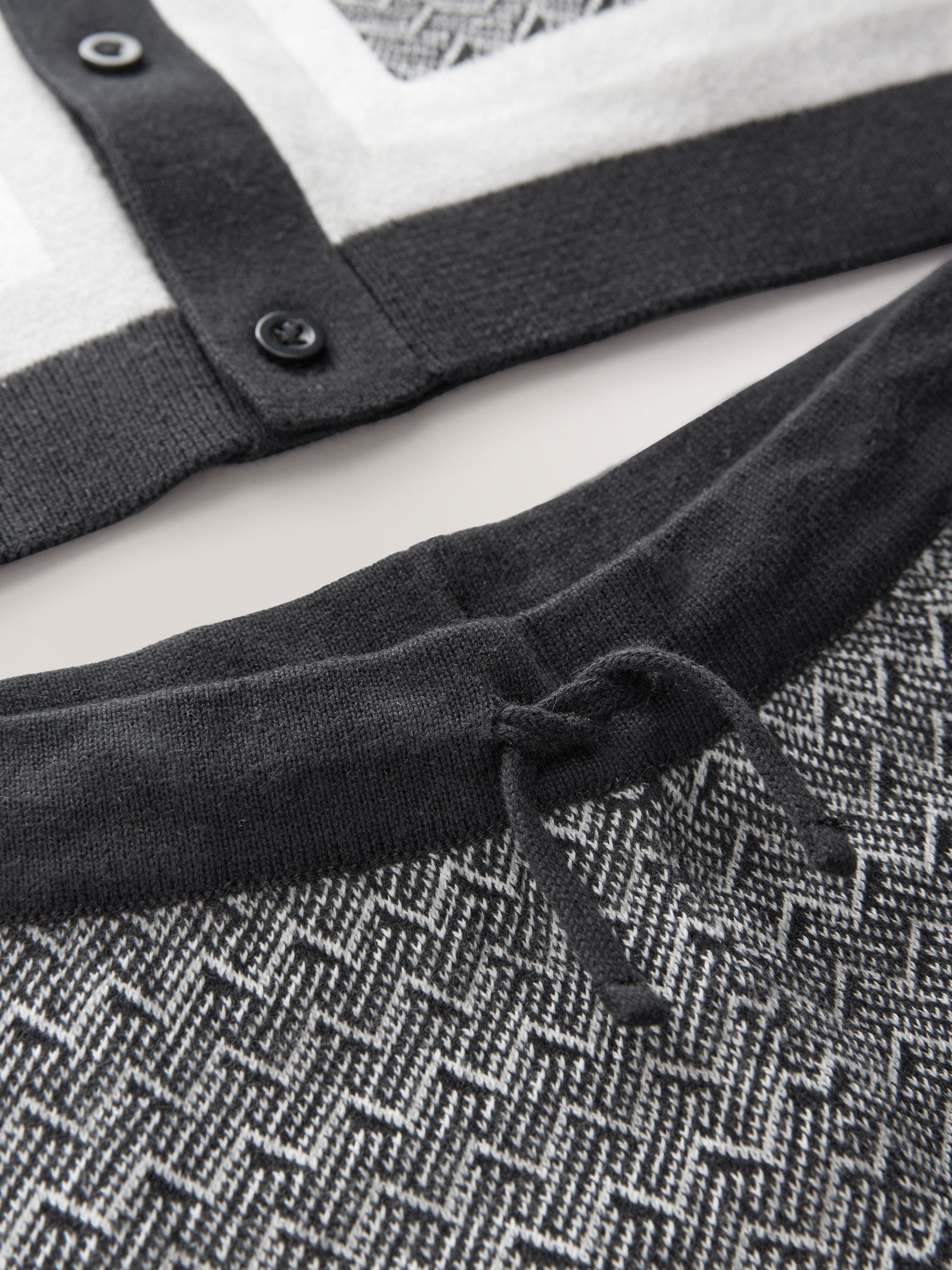 Dsiney Kidz - Monochrome Geo Knitted Button Through Polo Shirt and Shorts Set (3-16yrs) image 4