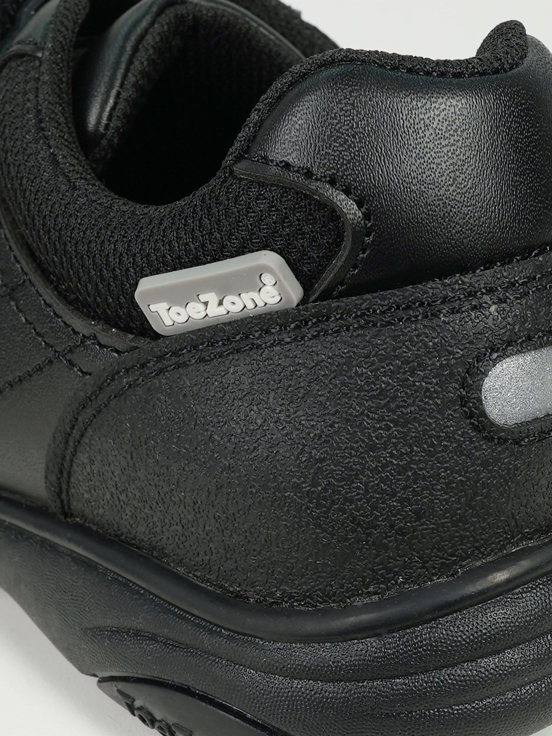 Toezone Black Ace Football School Shoes: Comfort, Memory Foam image 4