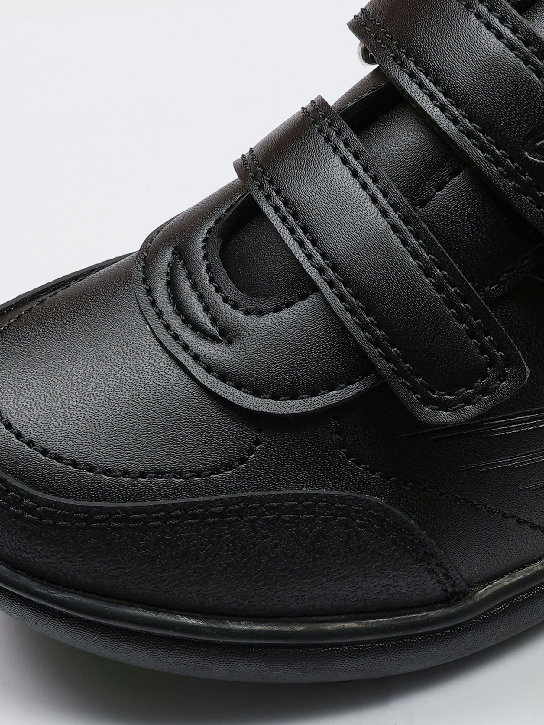 Toezone Black Ace Football School Shoes: Comfort, Memory Foam image 5