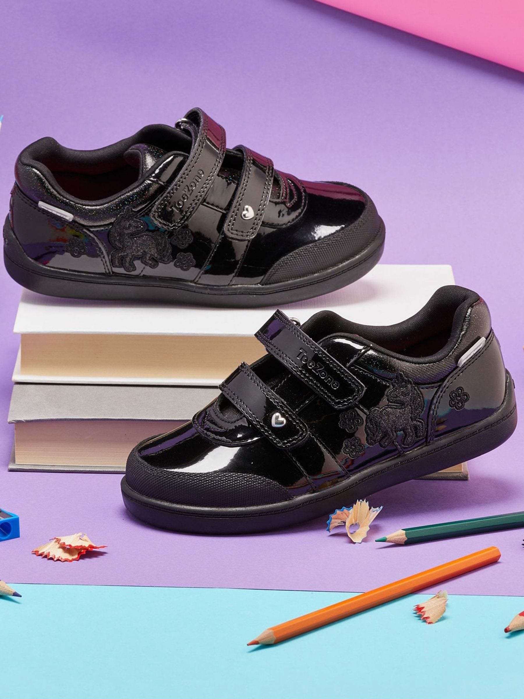 Toezone Black Lia Unicorn Shoes: Non-Slip Outsole image 4