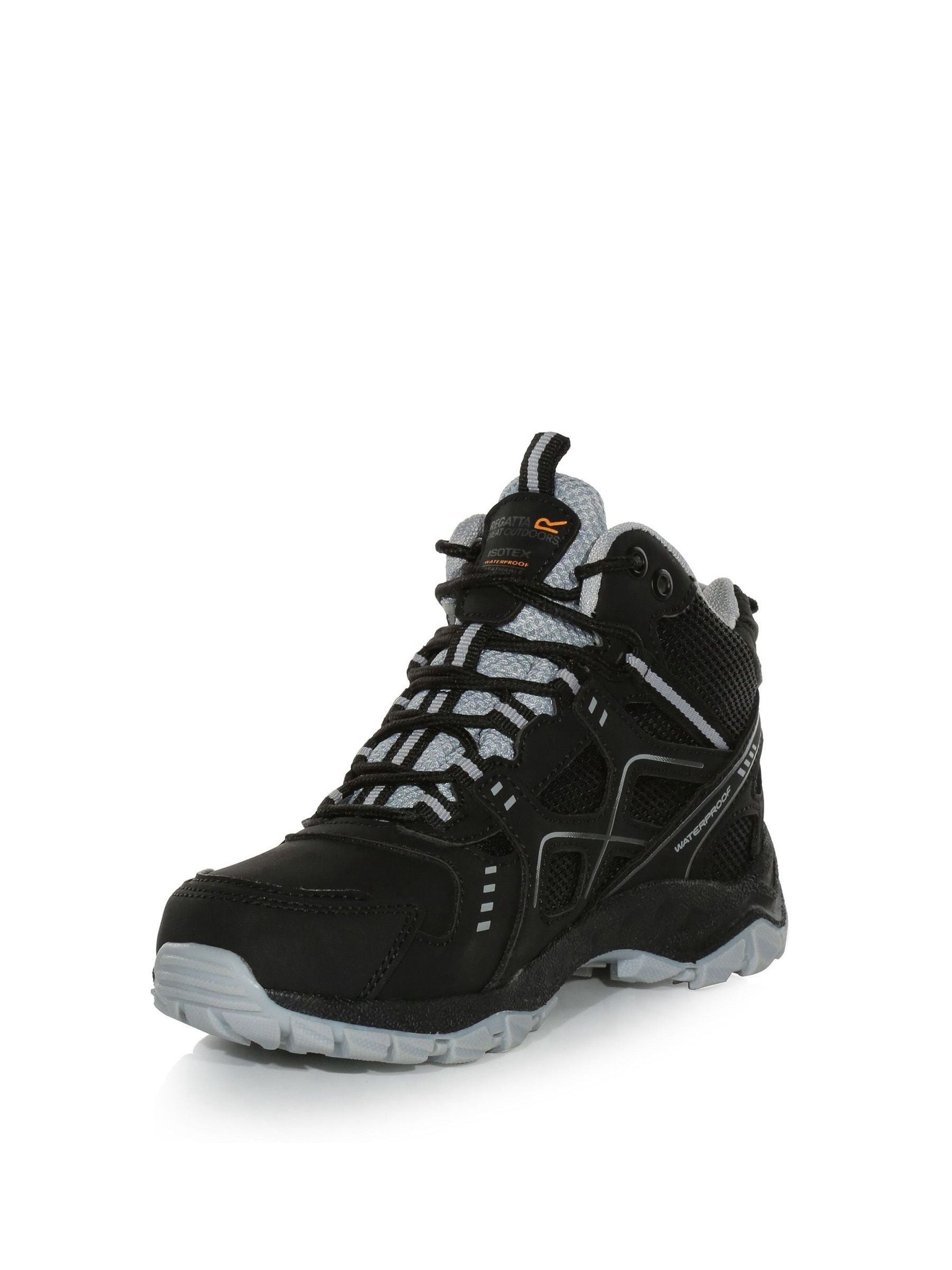 Regatta Black Kids Vendeavour Walking Boots image 3