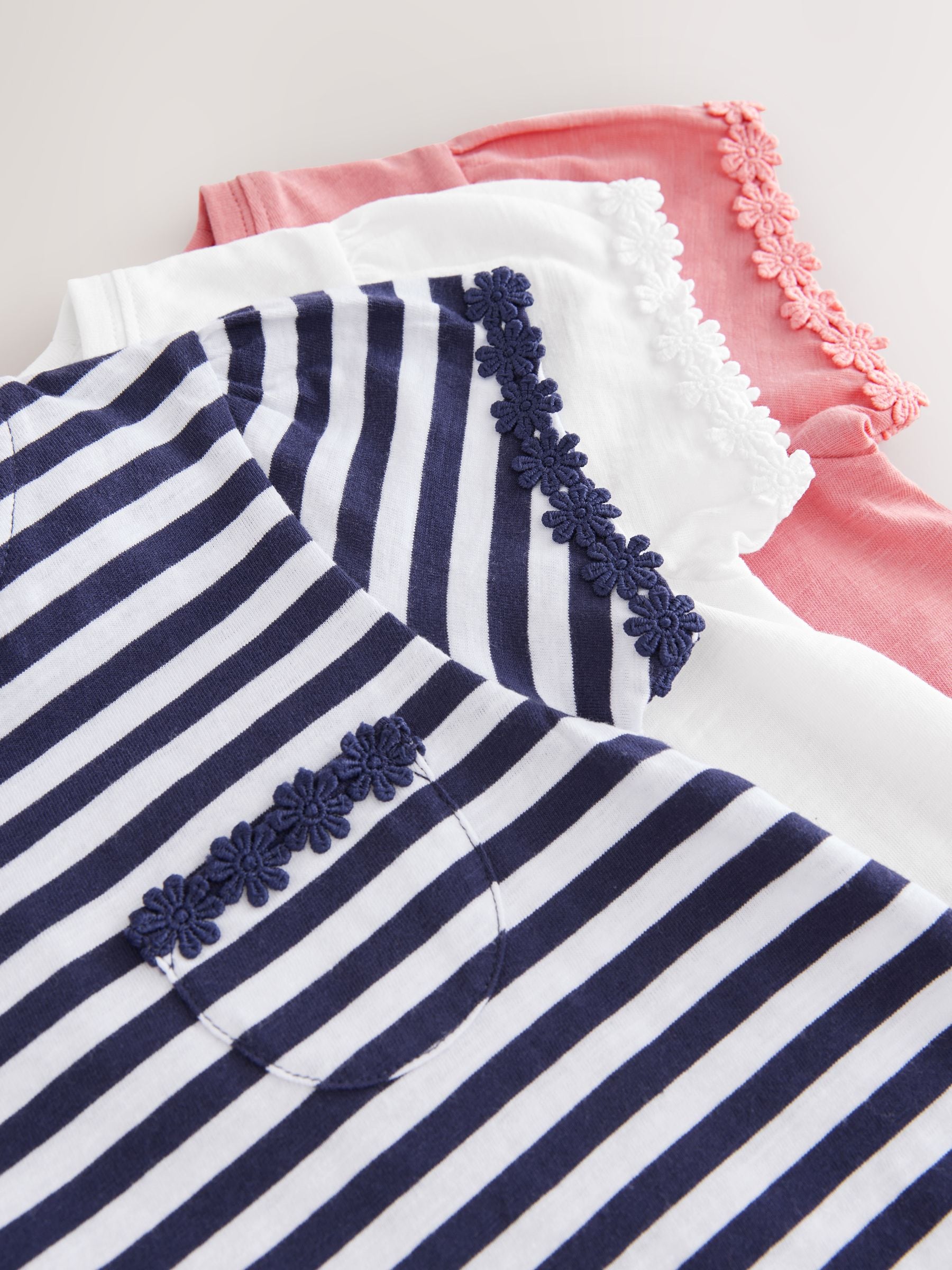 Dsiney Kidz - Blue/Pink/White Daisy Trim T-Shirts 3 Pack (12mths-16yrs) image 10