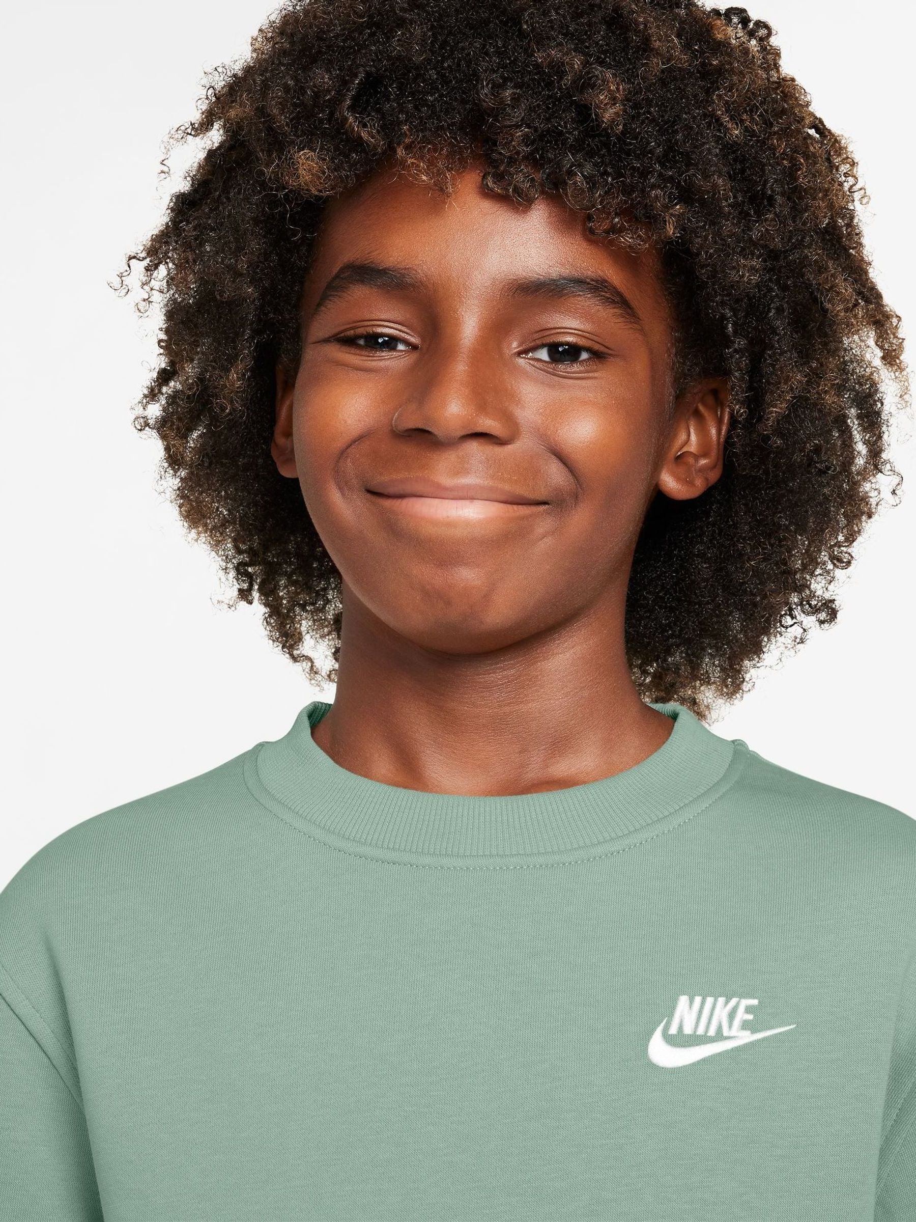Dsiney Kidz - Nike Steam Green Club Fleece Sweatshirt image 3