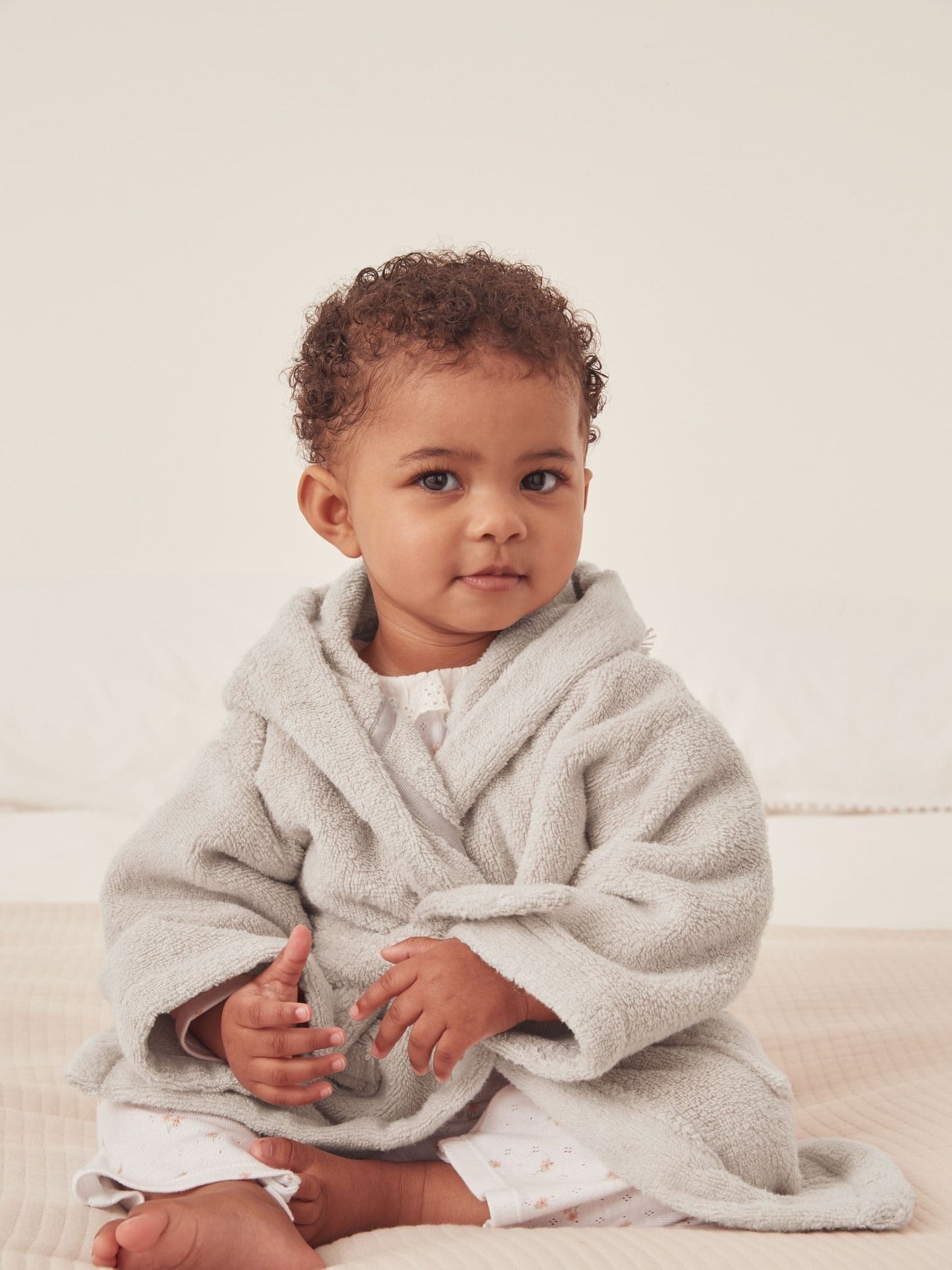 The White Company Natural Cotton Lion Hooded Robe image 1