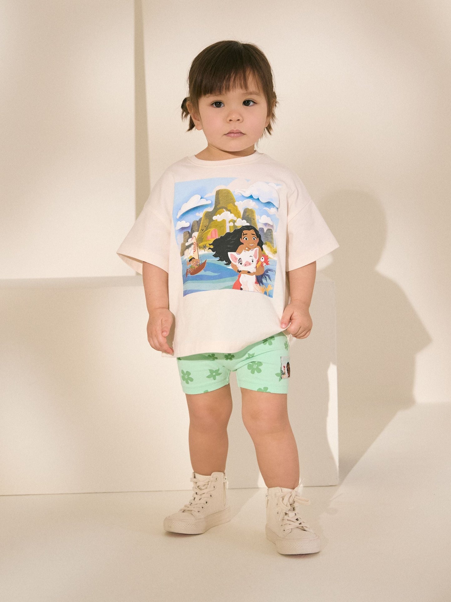 Green/Ecru Disney Moana Short Sleeve T-Shirt and Cycle Shorts Set (3mths-7yrs) image 1