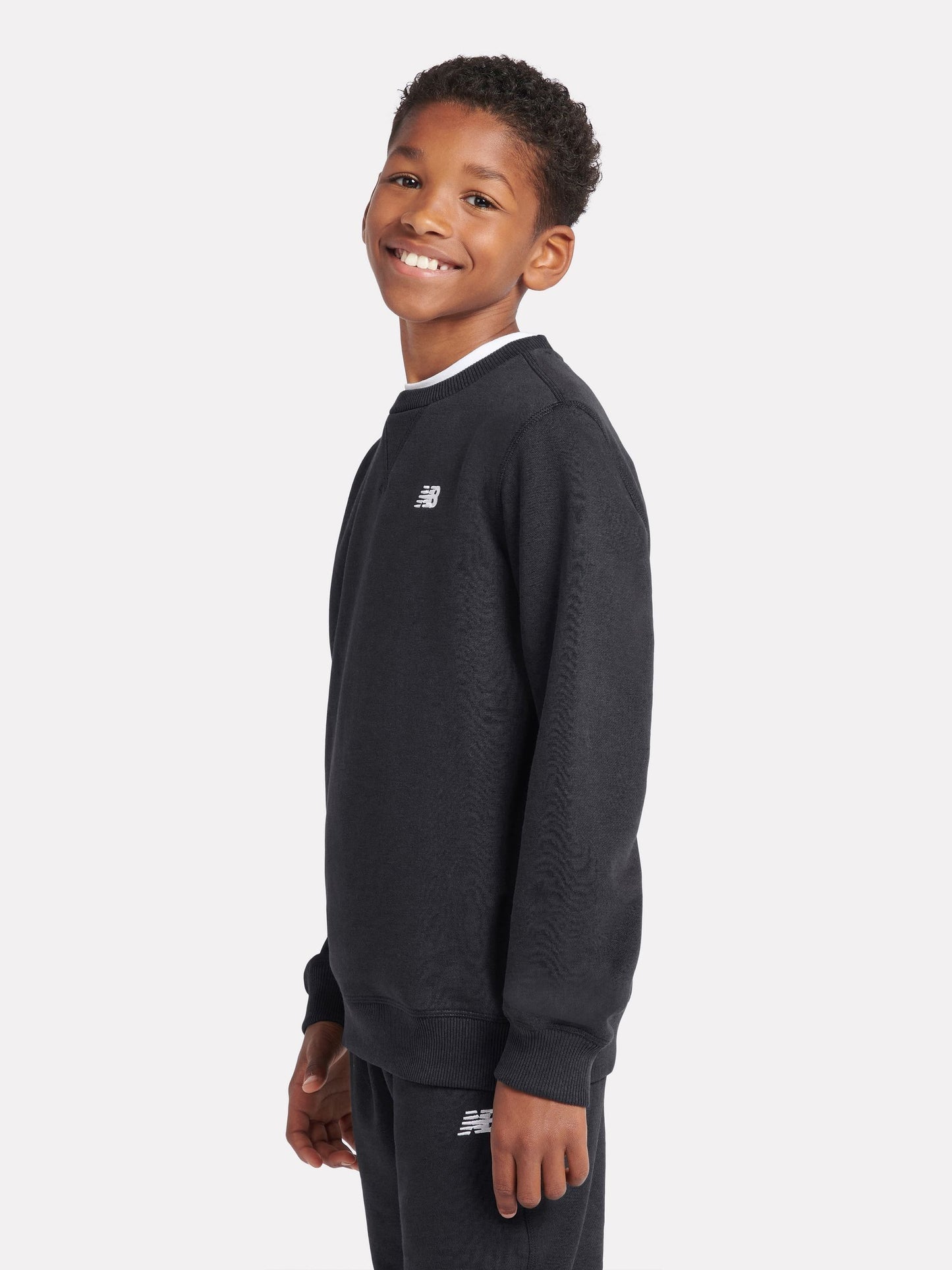Dsiney Kidz - New Balance Black Small Logo Sweatshirt image 2