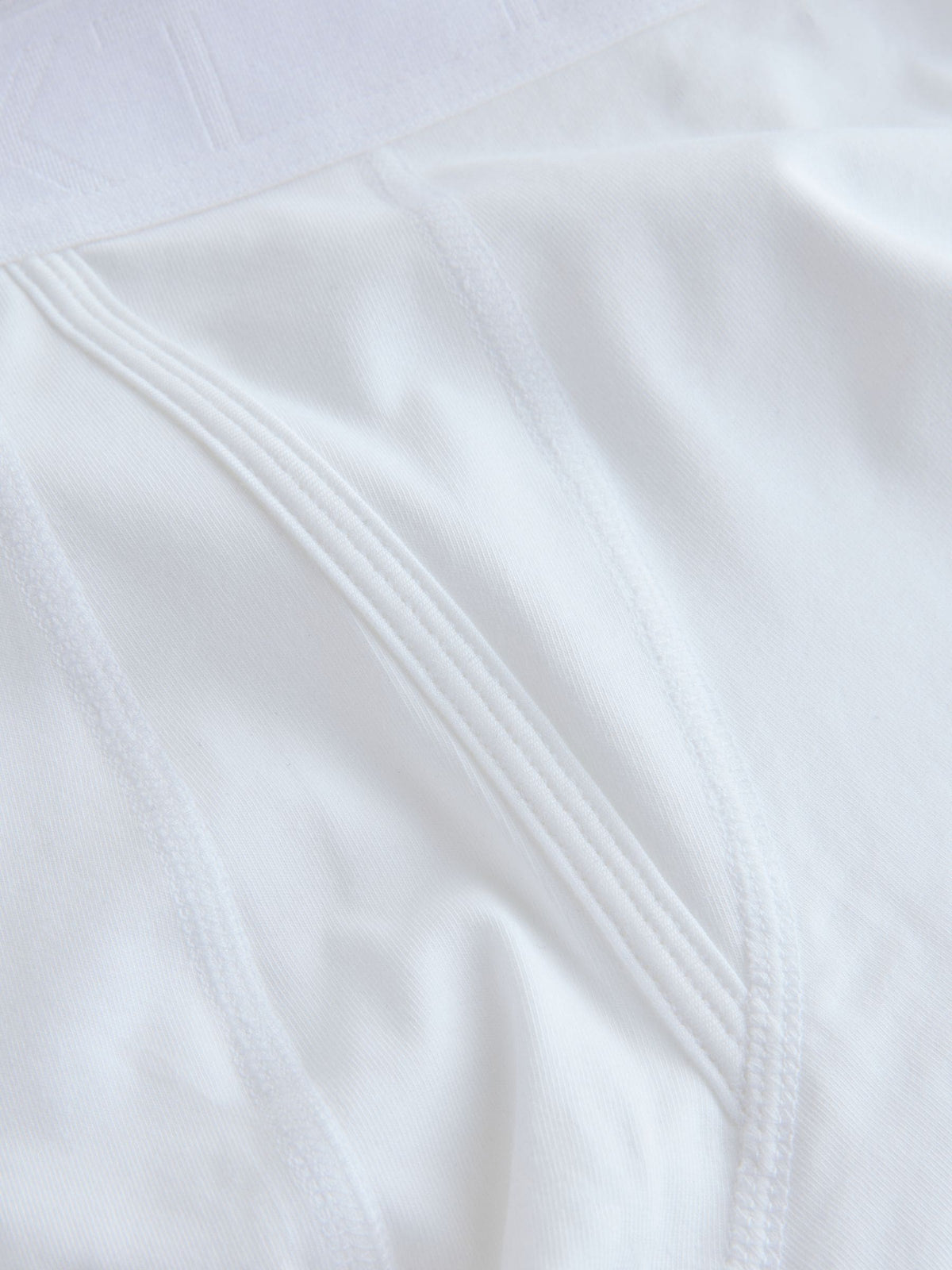 Dsiney Kidz - White 5 Pack A-Front Cotton Rich Boxers image 5