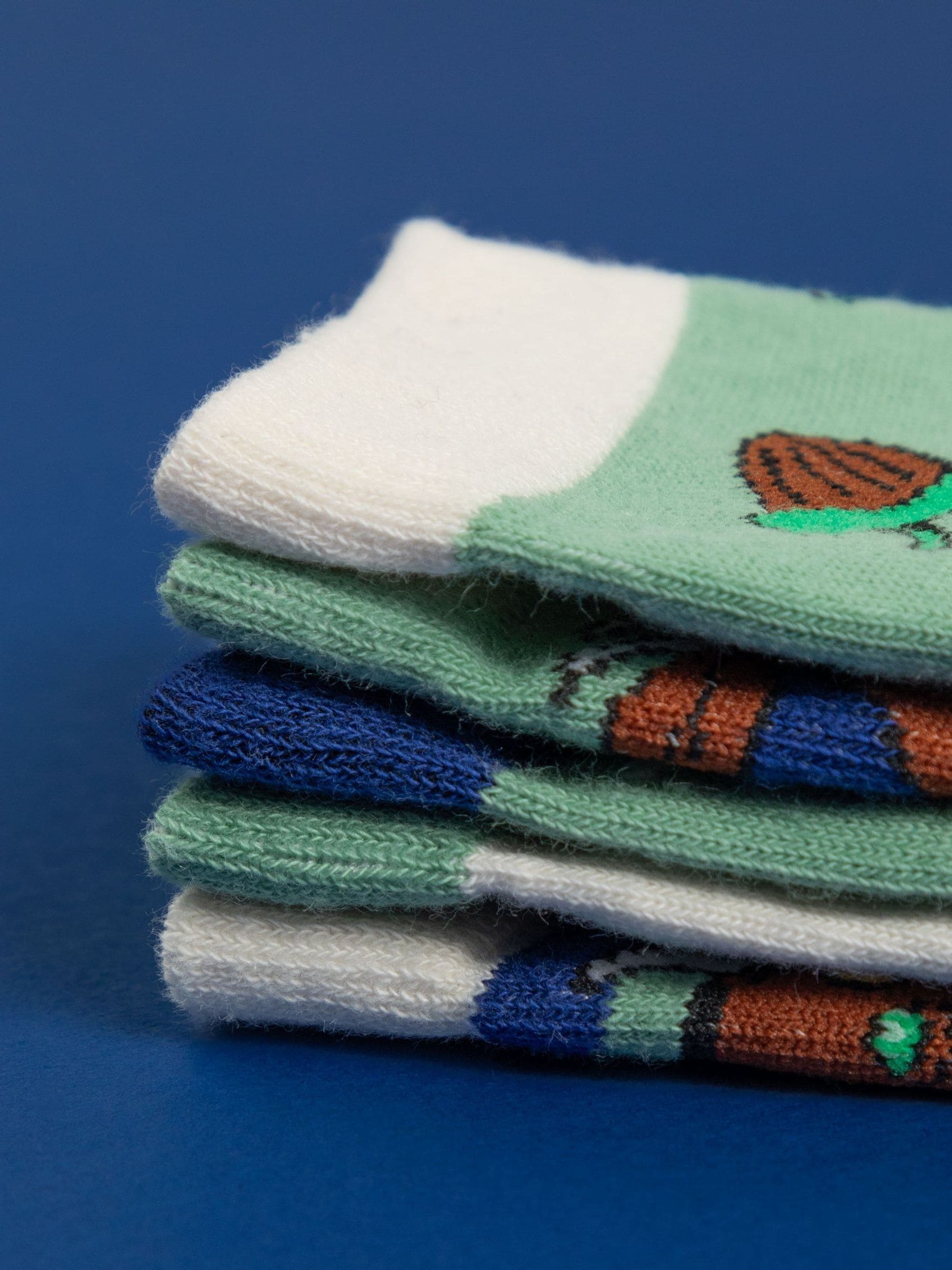 Vanilla Underground Green Kids Gruffalo Socks 5 Pack image 2