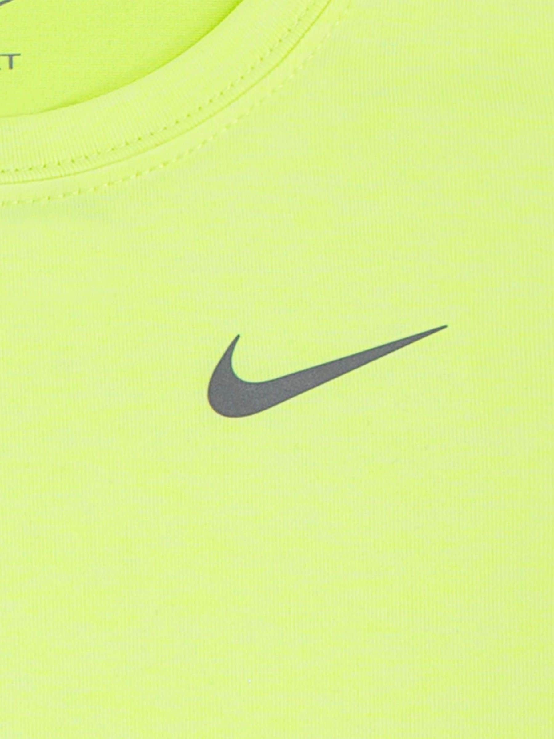 Dsiney Kidz - Nike Grey Little Kids DriFIT Shorts and T-Shirt Set image 5