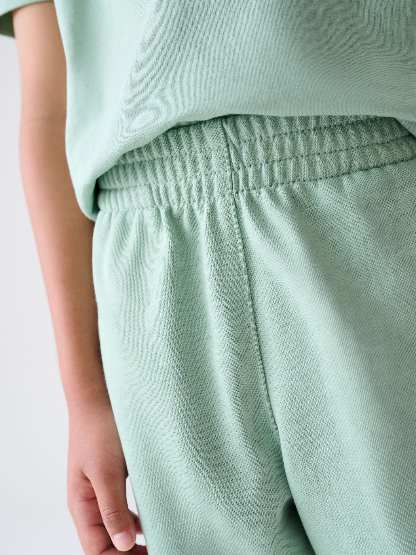 Nike Green Club T-Shirt and Shorts Set image 5