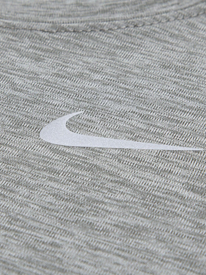 Nike Black Little Kids DriFIT Shorts and T-Shirt Set image 5