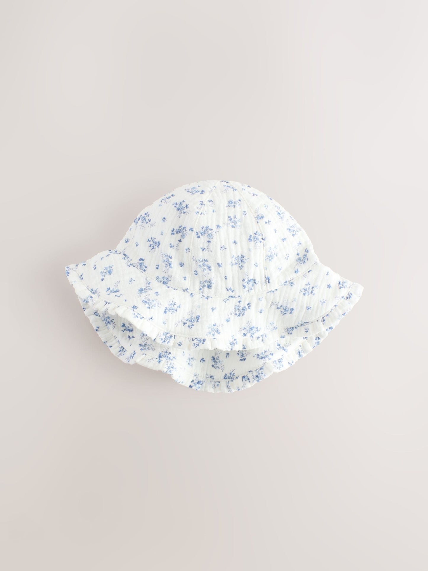 White/Blue Ditsy Floral Print 100% Cotton Baby Bucket Hat (0mths-2yrs) image 1