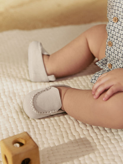 Dsiney Kidz - Neutral Loafer Suede Shoes (0-2mths) image 1