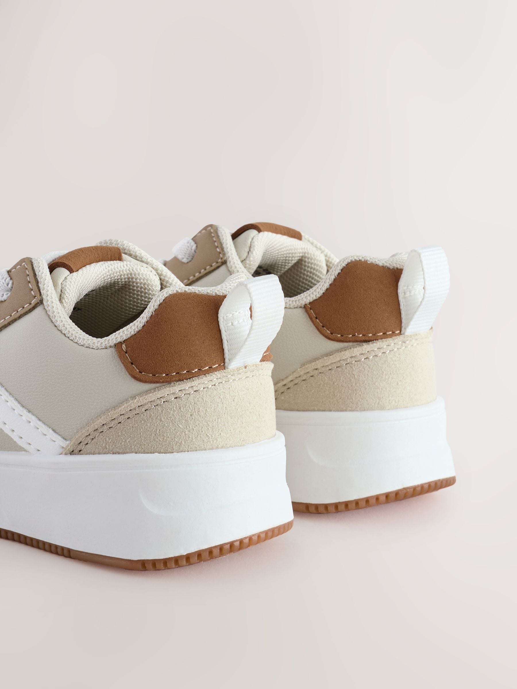 Neutral Standard Fit (F) Elastic Lace Trainers image 4