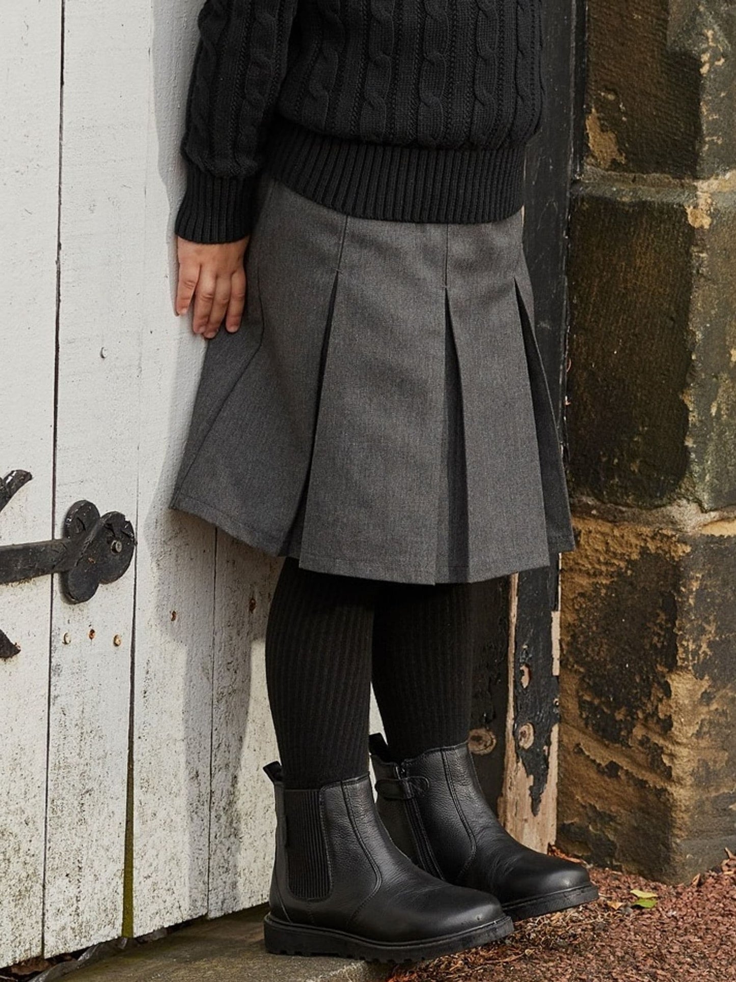 Toezone Black Lily Leather Gusset And Zip Ankle Boots image 4
