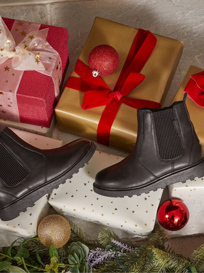 Toezone Black Lily Leather Gusset And Zip Ankle Boots image 5