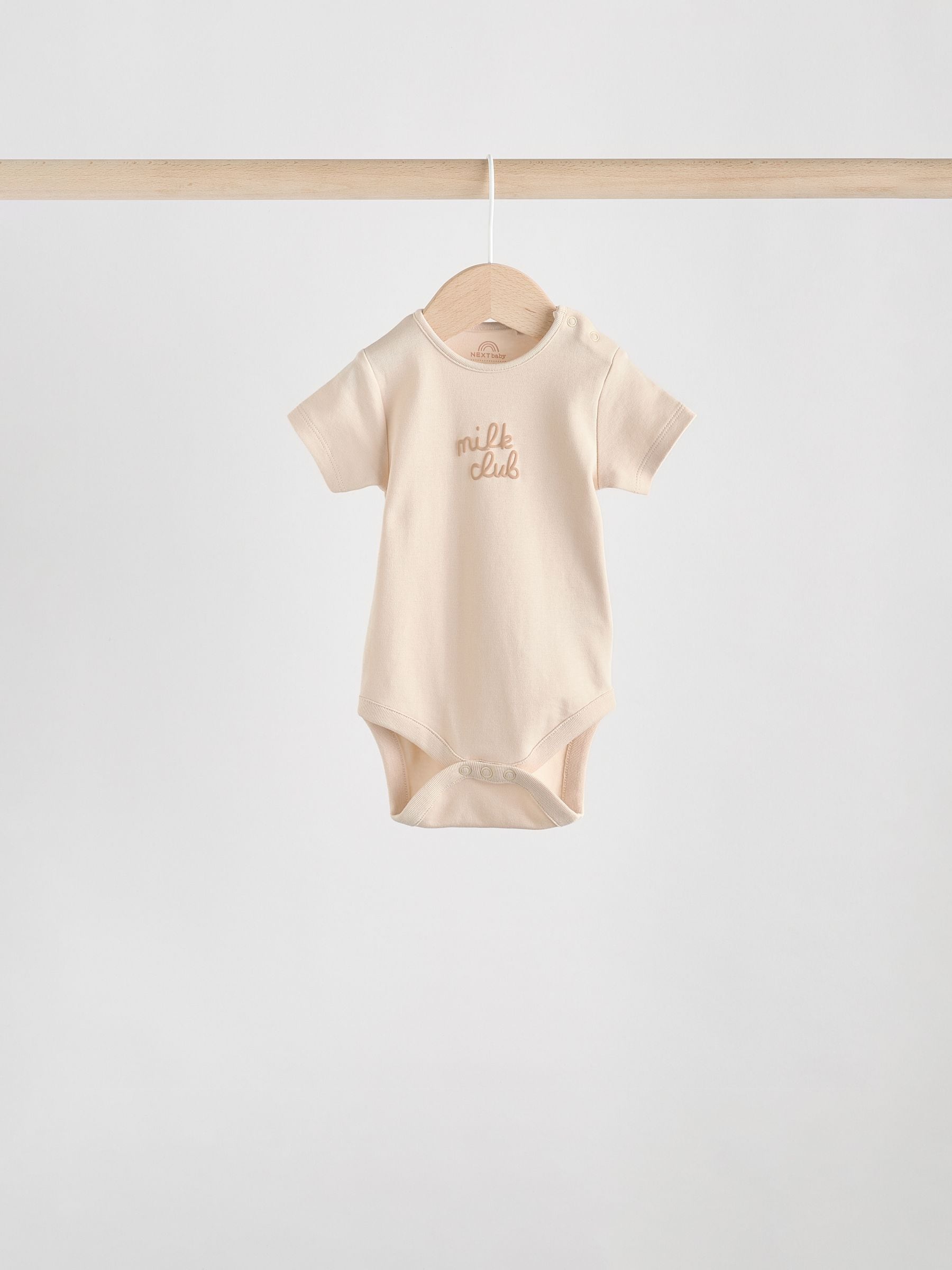 Neutral Milk Club Baby Bundle Gift Set 7 Piece (0-18mths) image 3