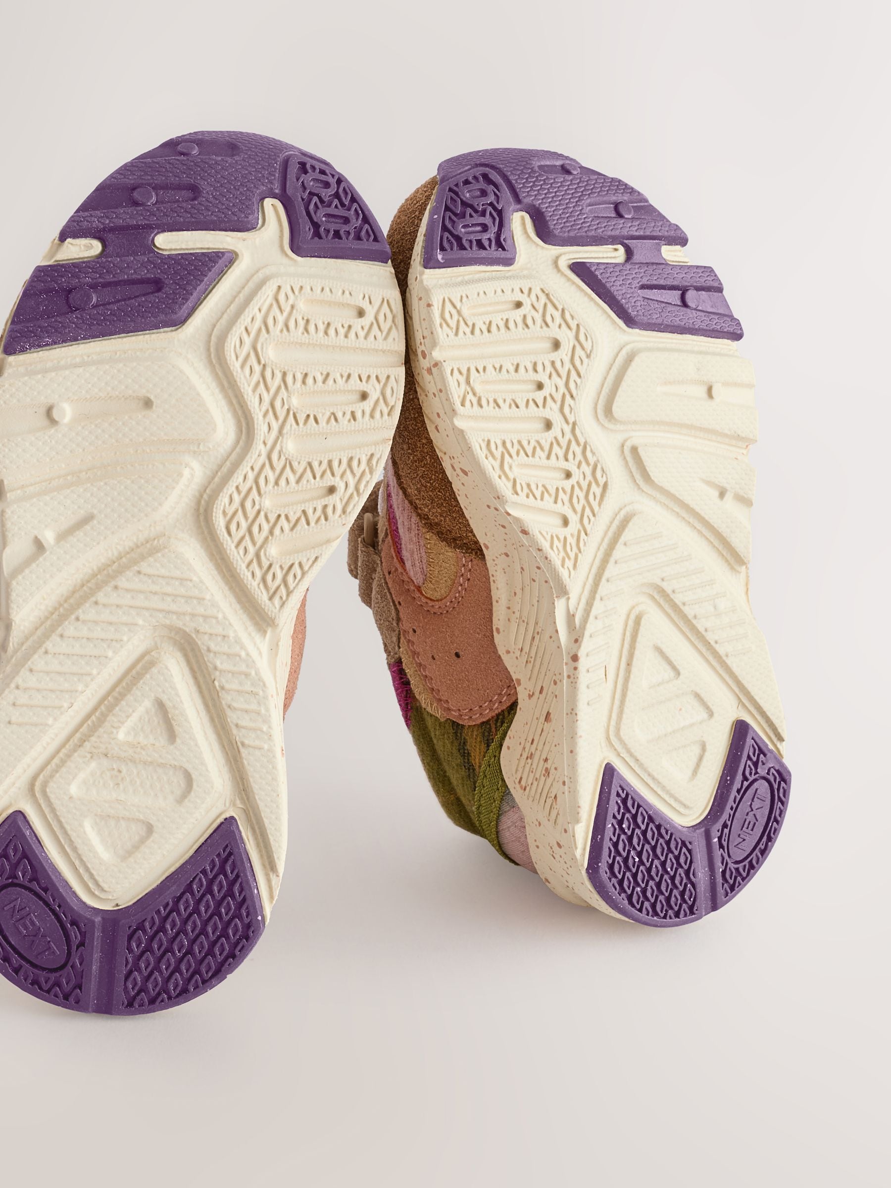 Multi Standard Fit (F) Elastic Lace Touch Fasten Trainers image 7
