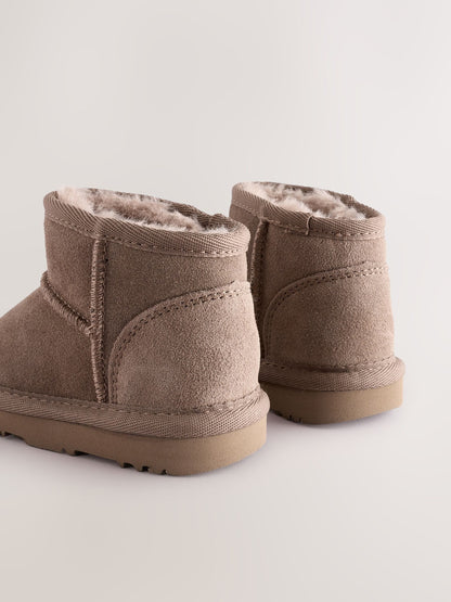 Mink Brown Water Repellent Standard Fit (F) Suede Pull On Boots image 9